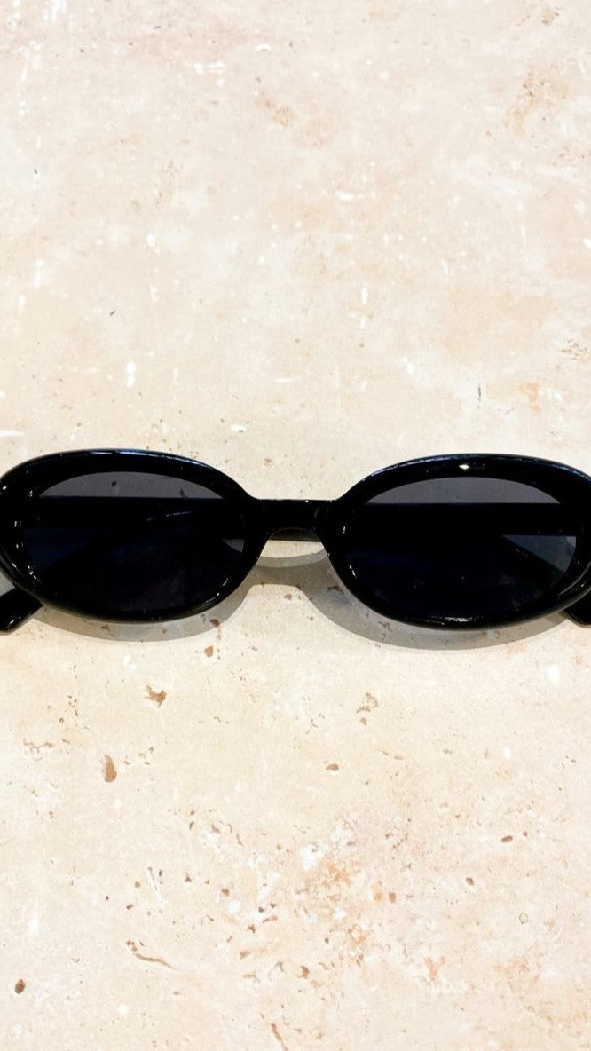 Bella Sunglasses - Black