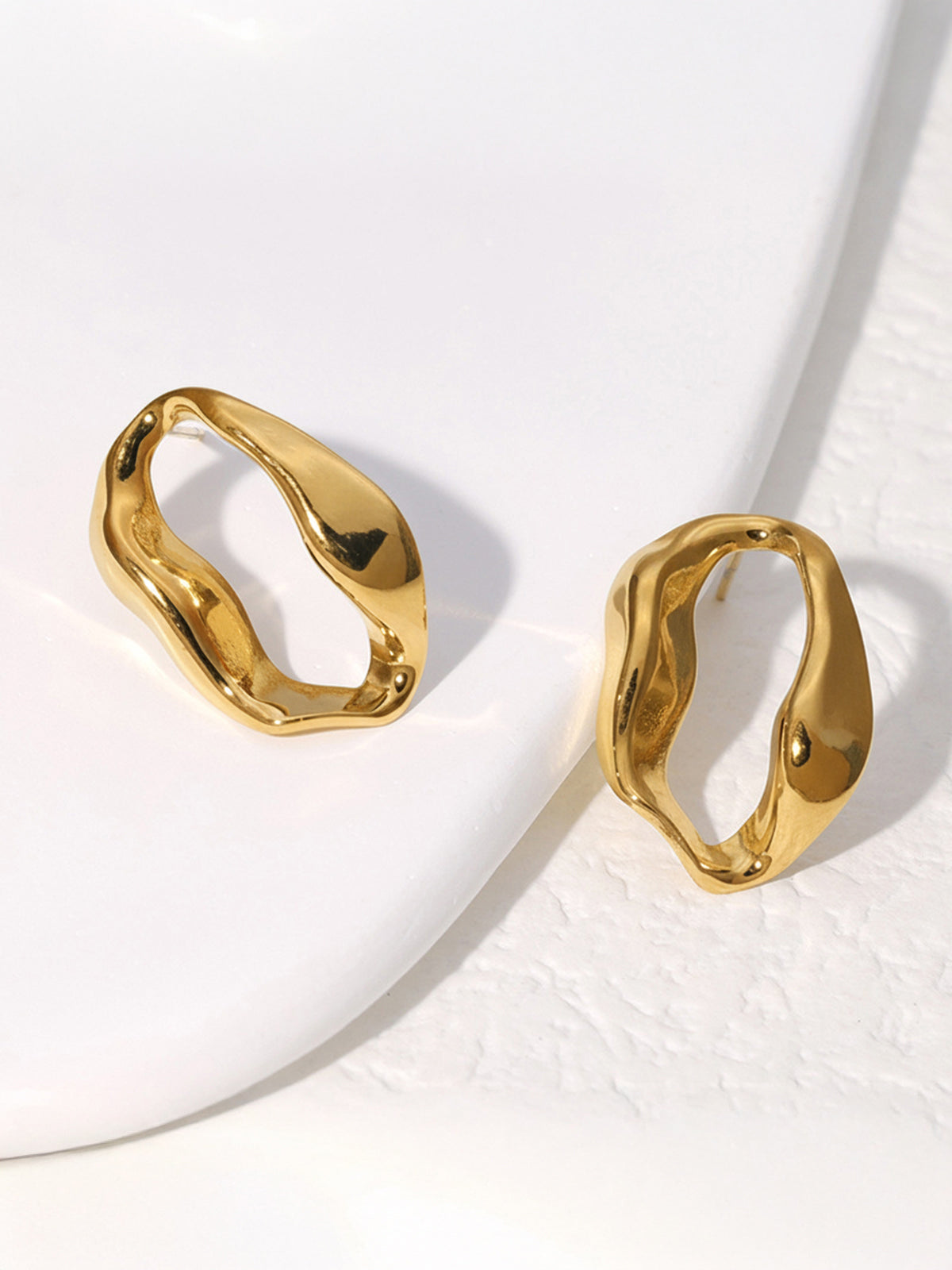 Irregular Wavy Hoop Earrings