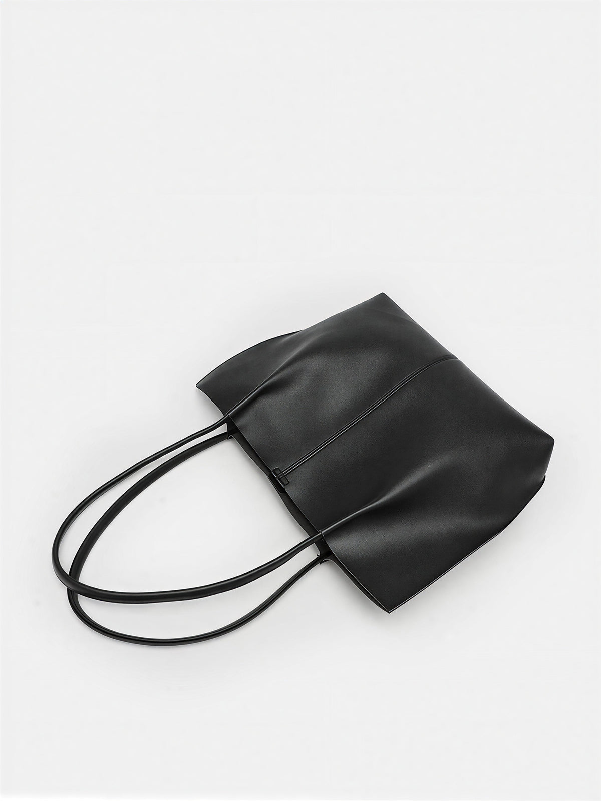 Large-Capacity Tote Bag