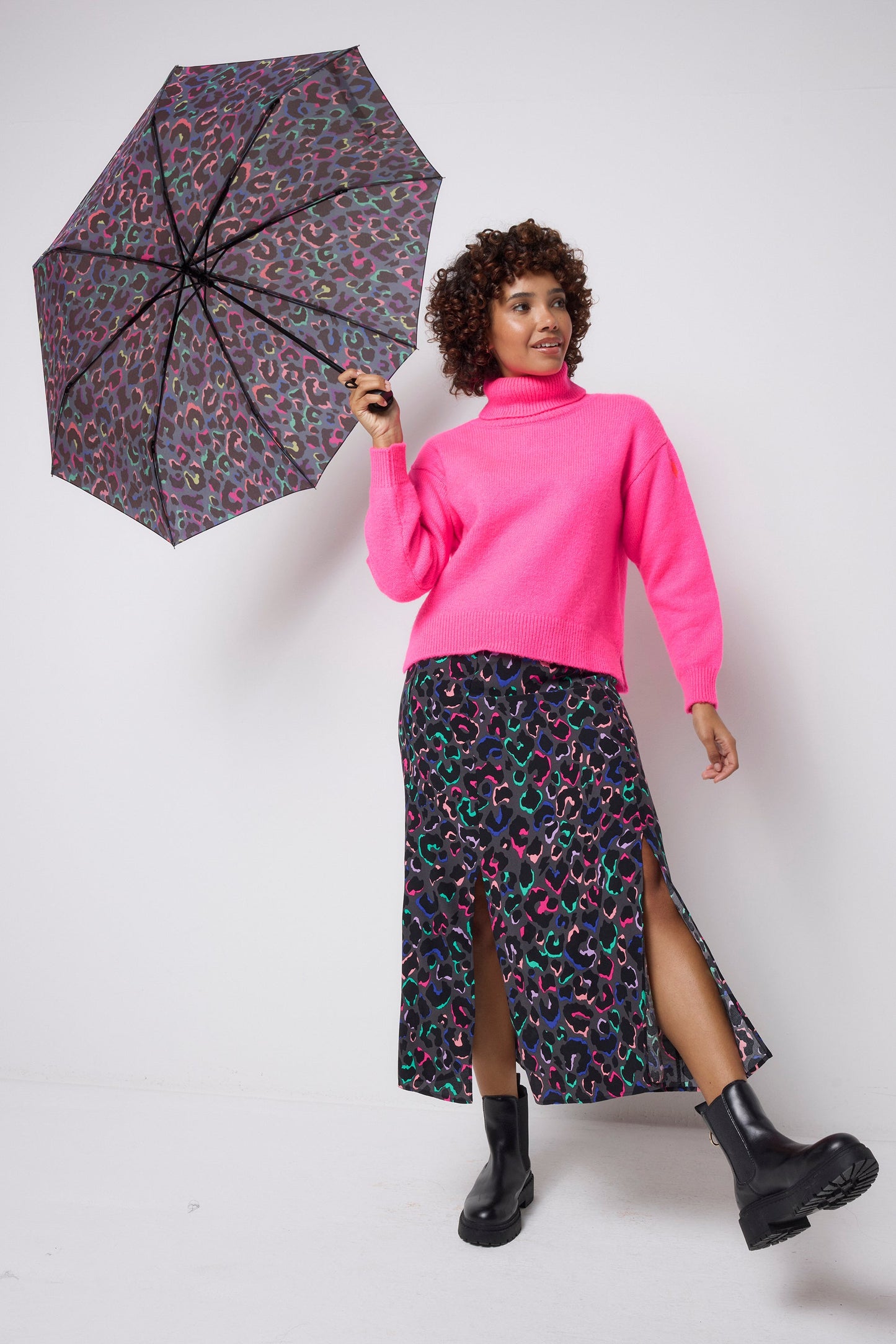 Grey with Rainbow Shadow Leopard Umbrella