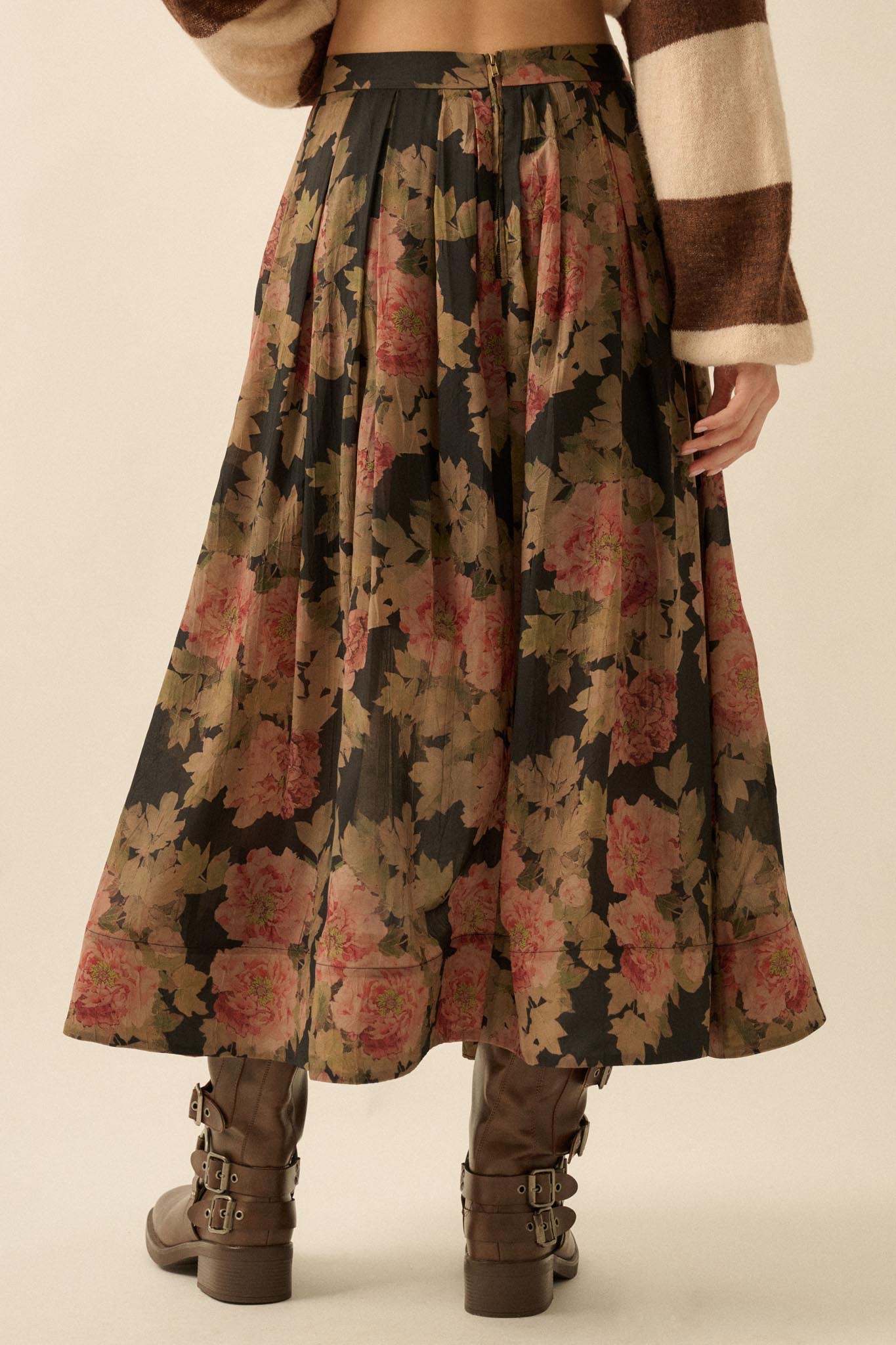 Blooming Tranquility Pleated Floral Midi Skirt