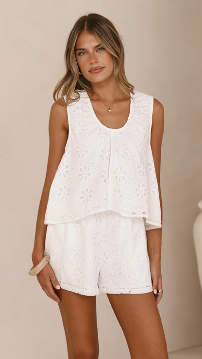 Vika Shorts - White Flower Embroidery