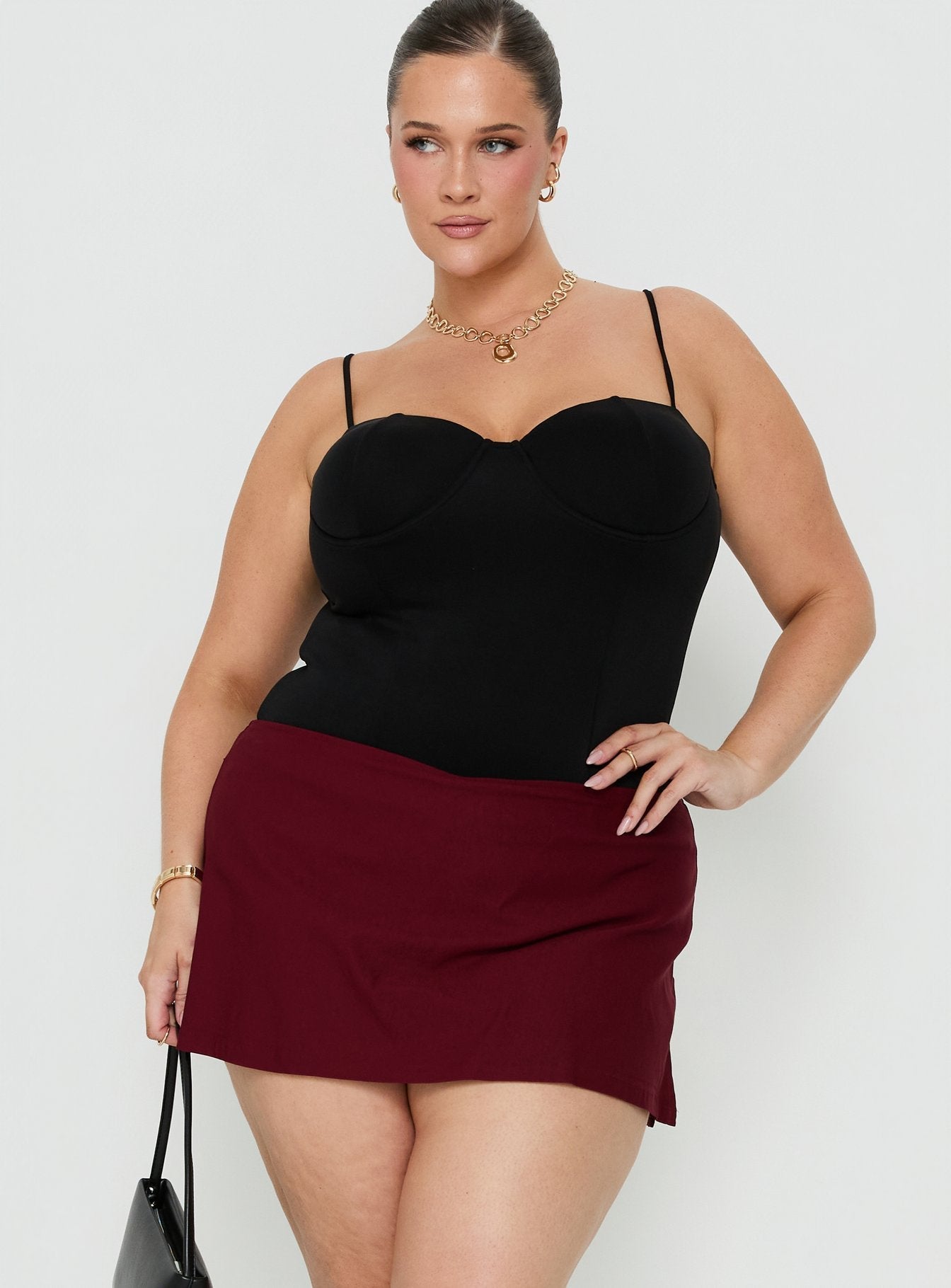 Can't Sleep Skort Burgundy Curve