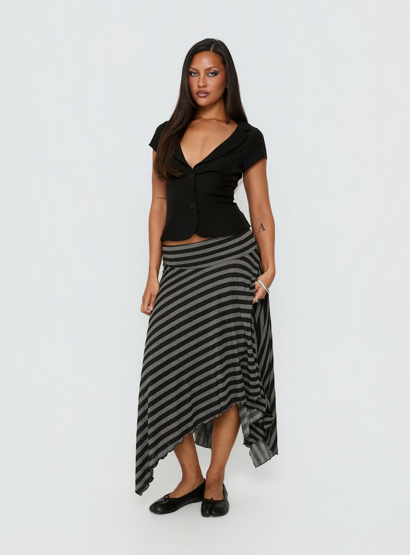 Alevia Asymmetrical Midi Skirt Black / Grey Stripe