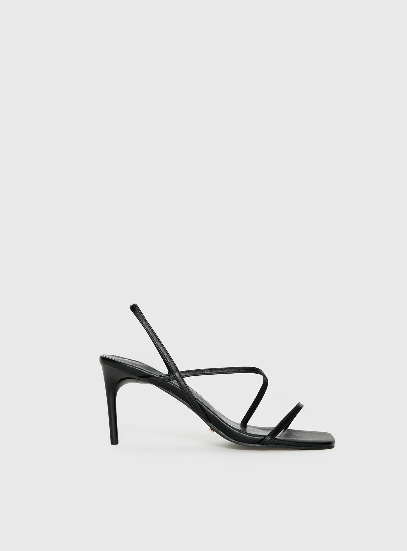 Billini Montague Heels Black