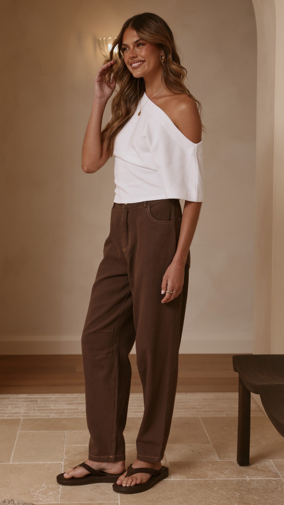 Cleora Barrel Jeans - Chocolate