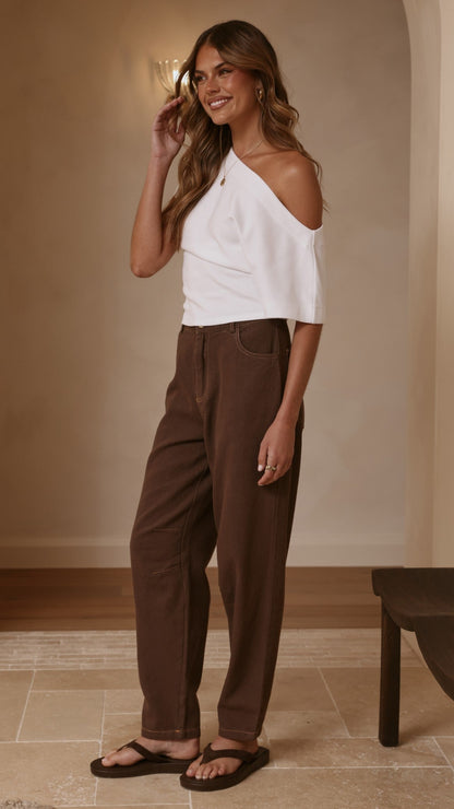 Cleora Barrel Jeans - Chocolate