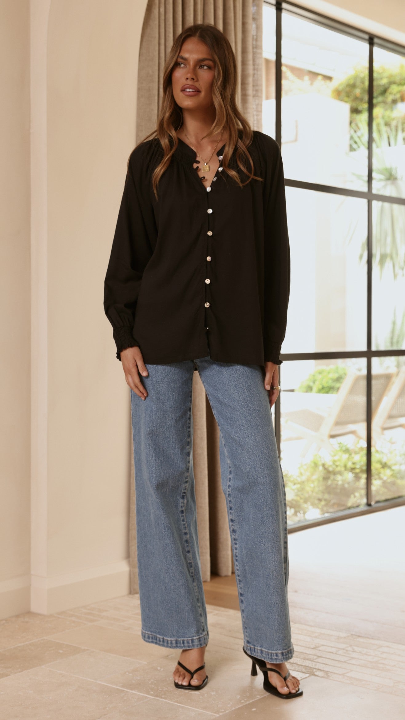 Solana Top - Black
