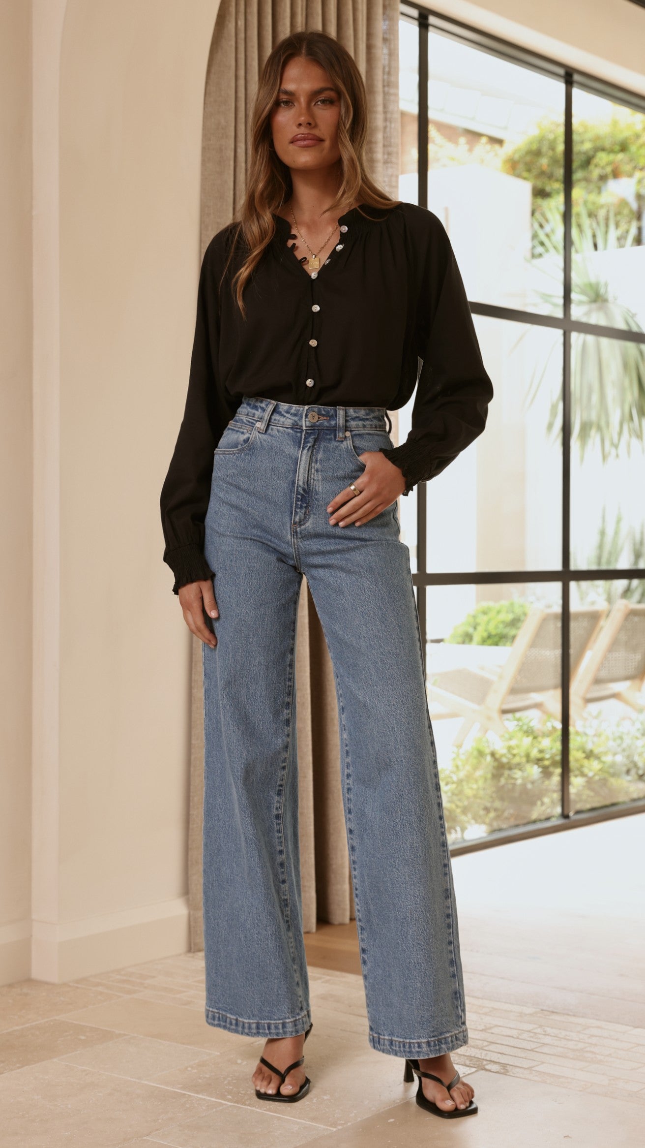 Solana Top - Black