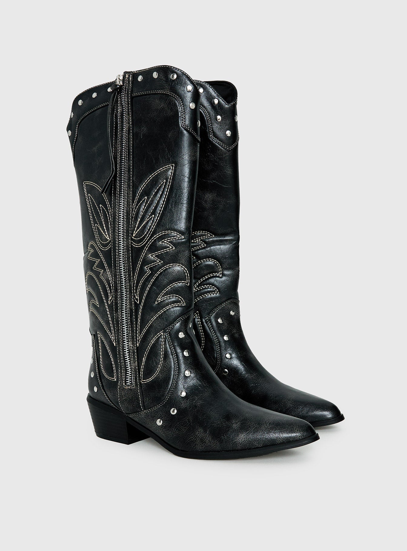 Austin Distressed Cowboy Boots Black