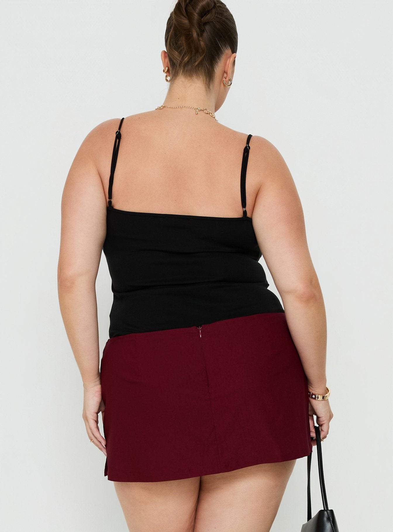 Can't Sleep Skort Burgundy Curve