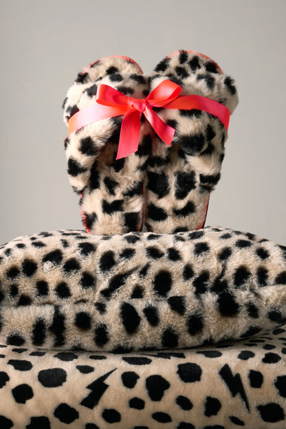 Cream with Black Cheetah Faux Fur Cross Over Slippers
