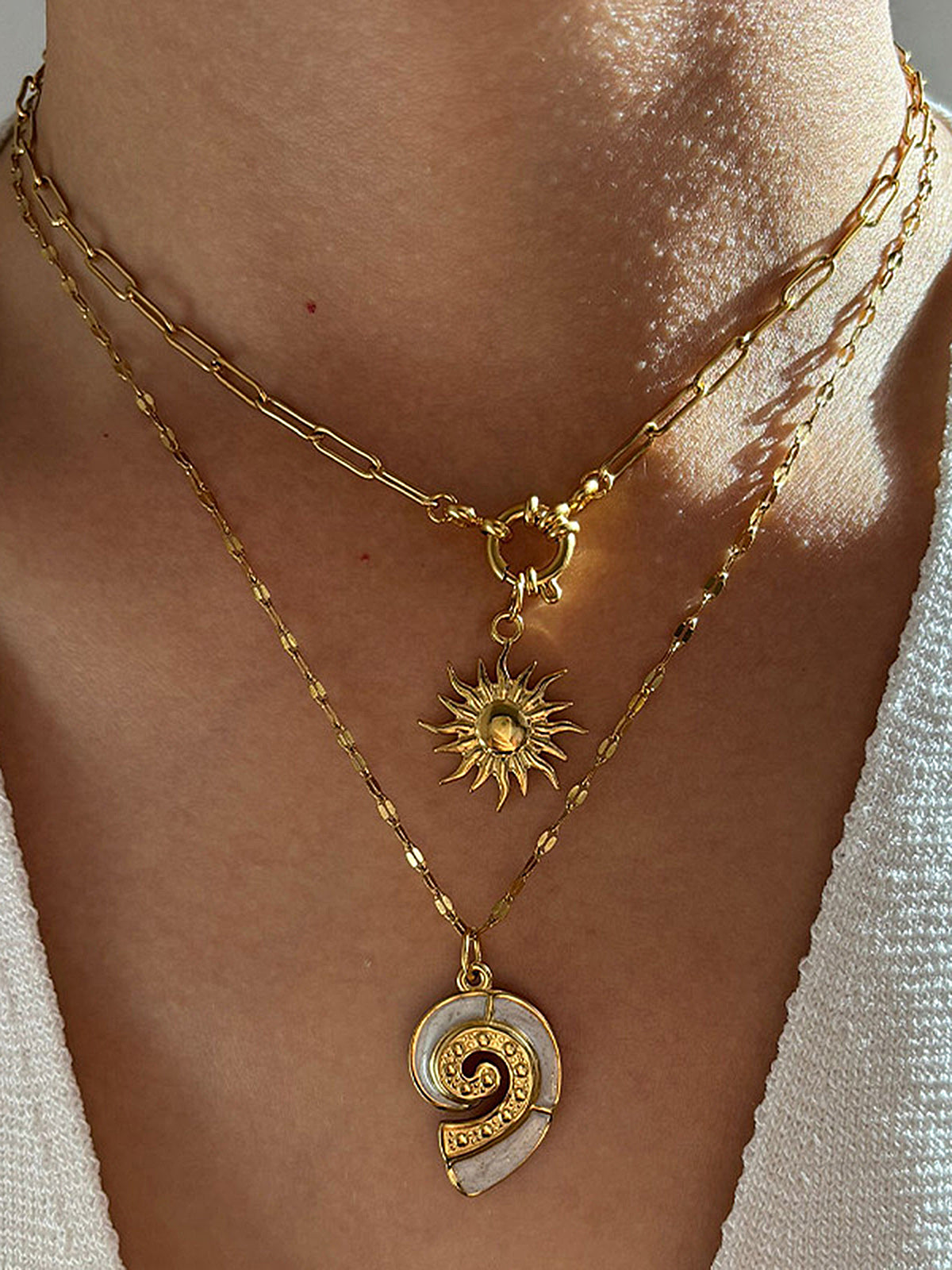2pcs Sun Spiral Pendant Necklace