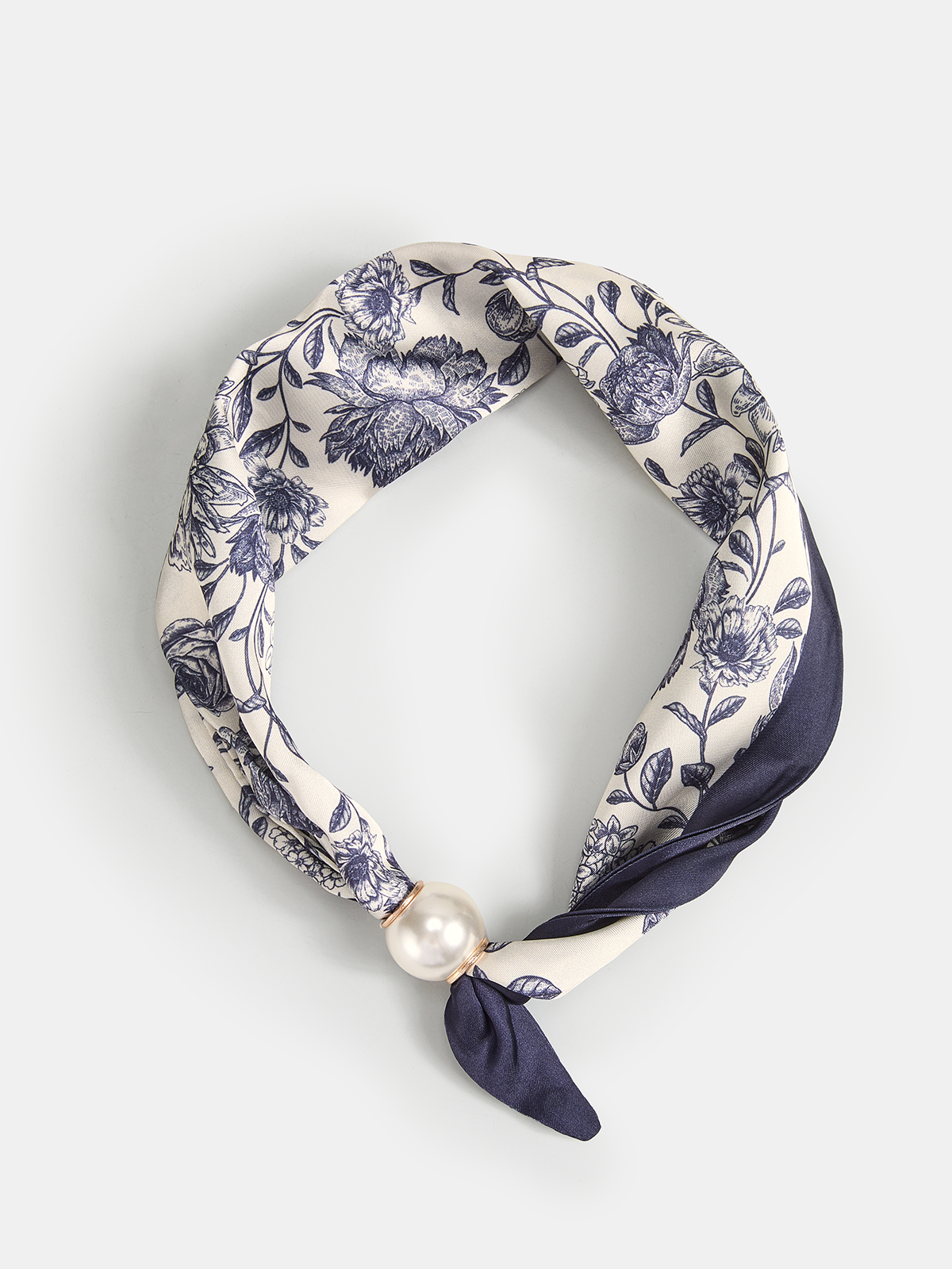 Pearl Magnetic Closure Floral Print Scarf