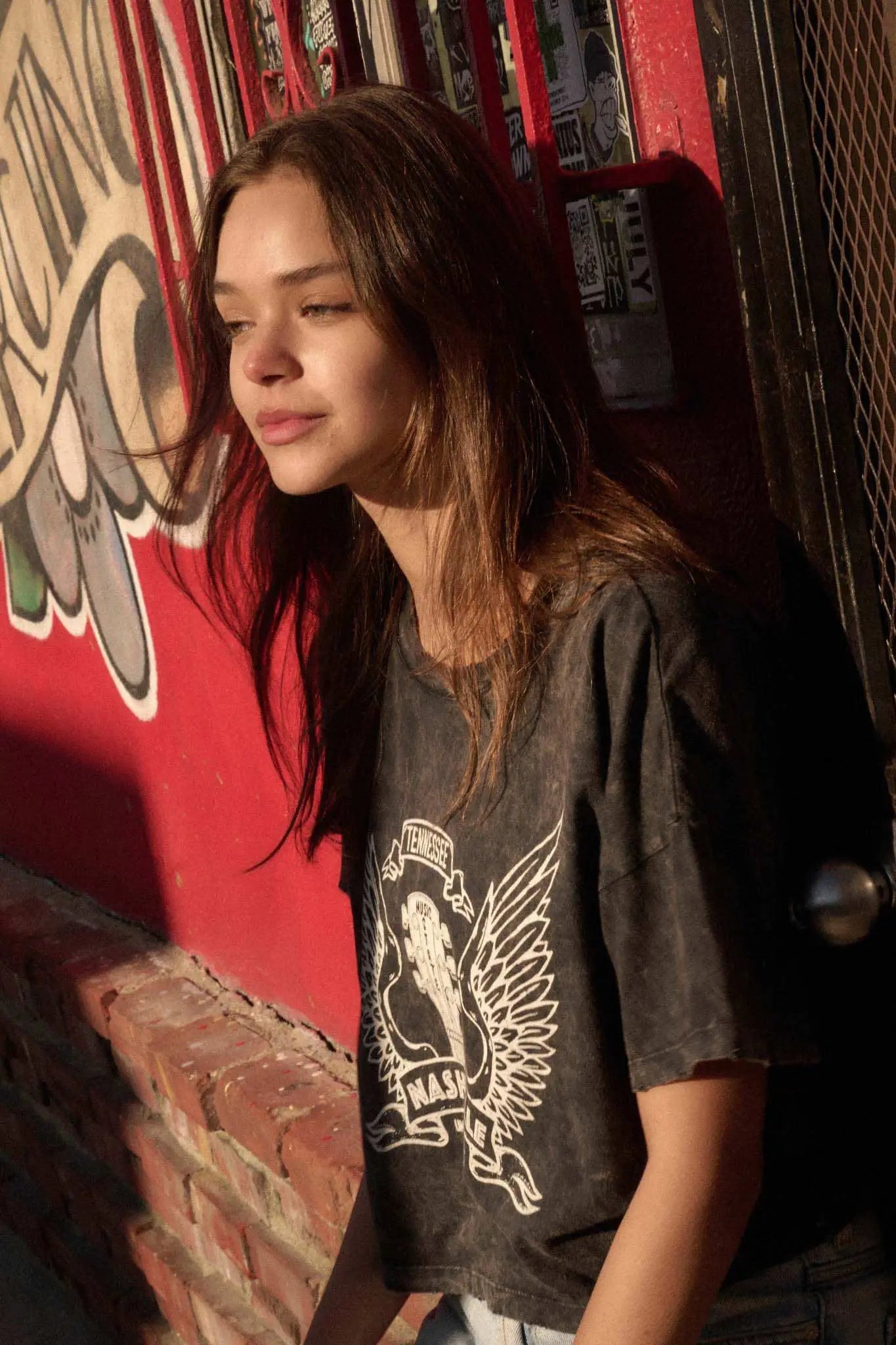 Nashville Angel Wings Guitar Cropped Graphic Tee