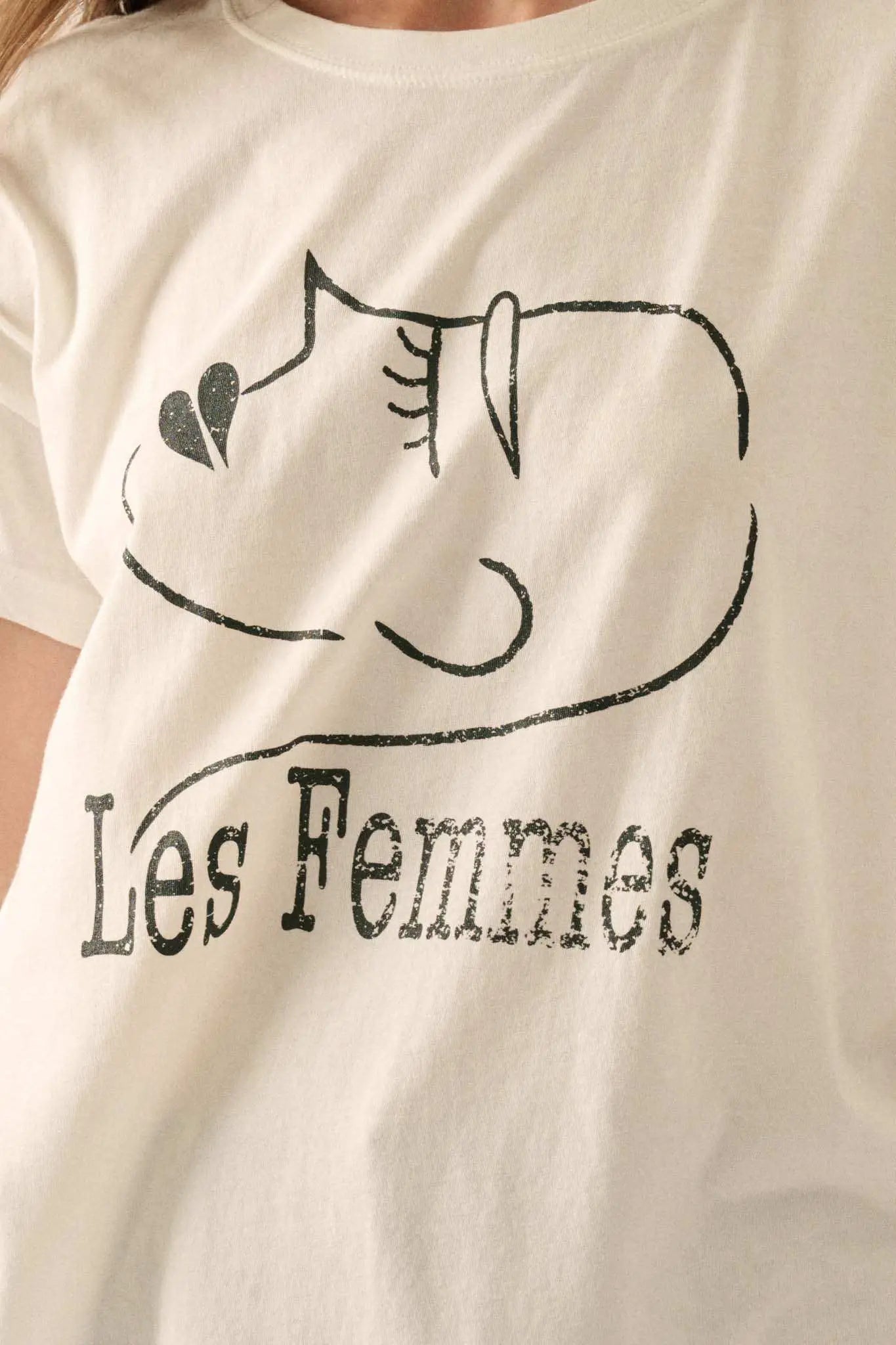 Les Femmes Vintage-Print Graphic Tee