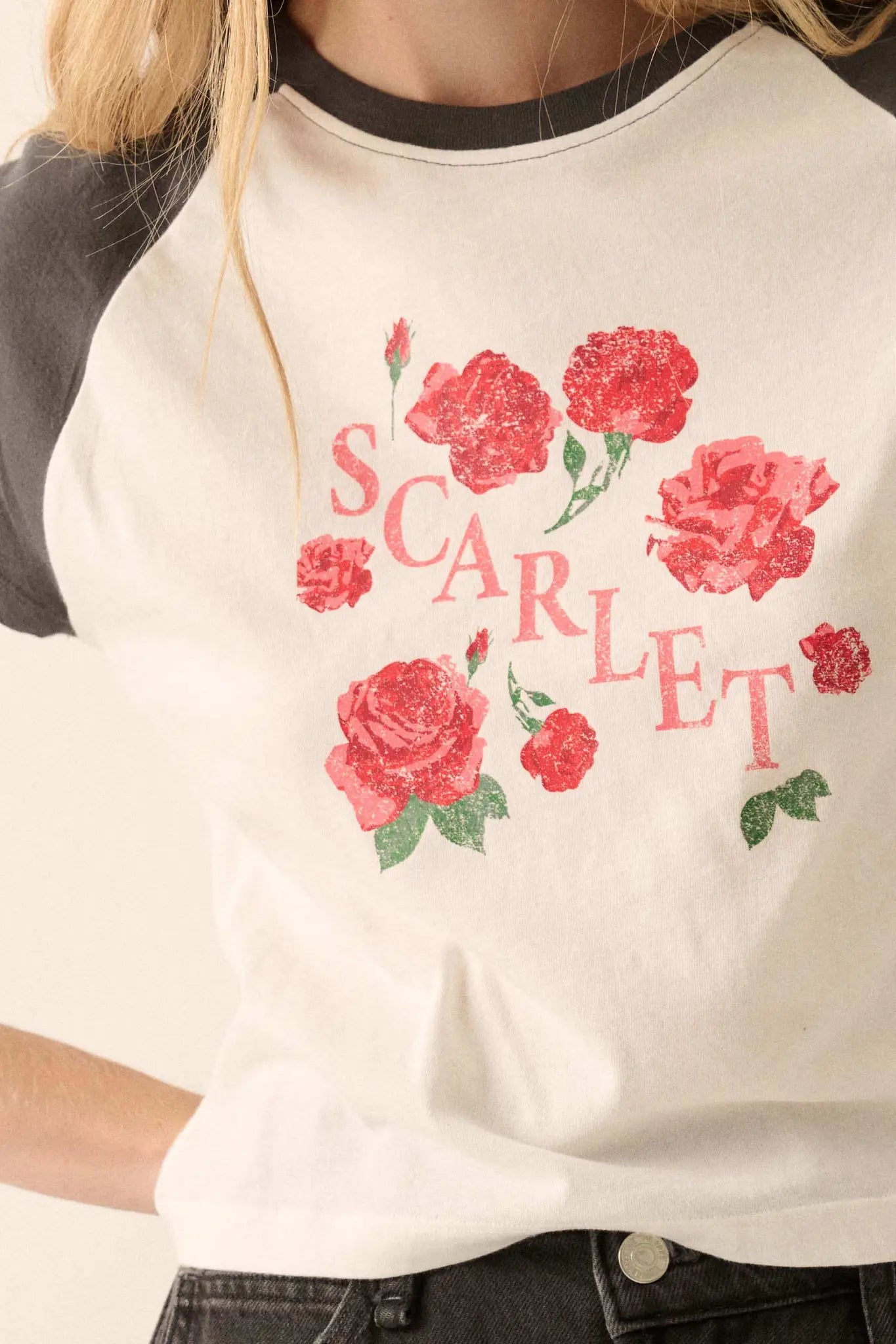 Scarlet Roses Cropped Raglan Graphic Baby Tee