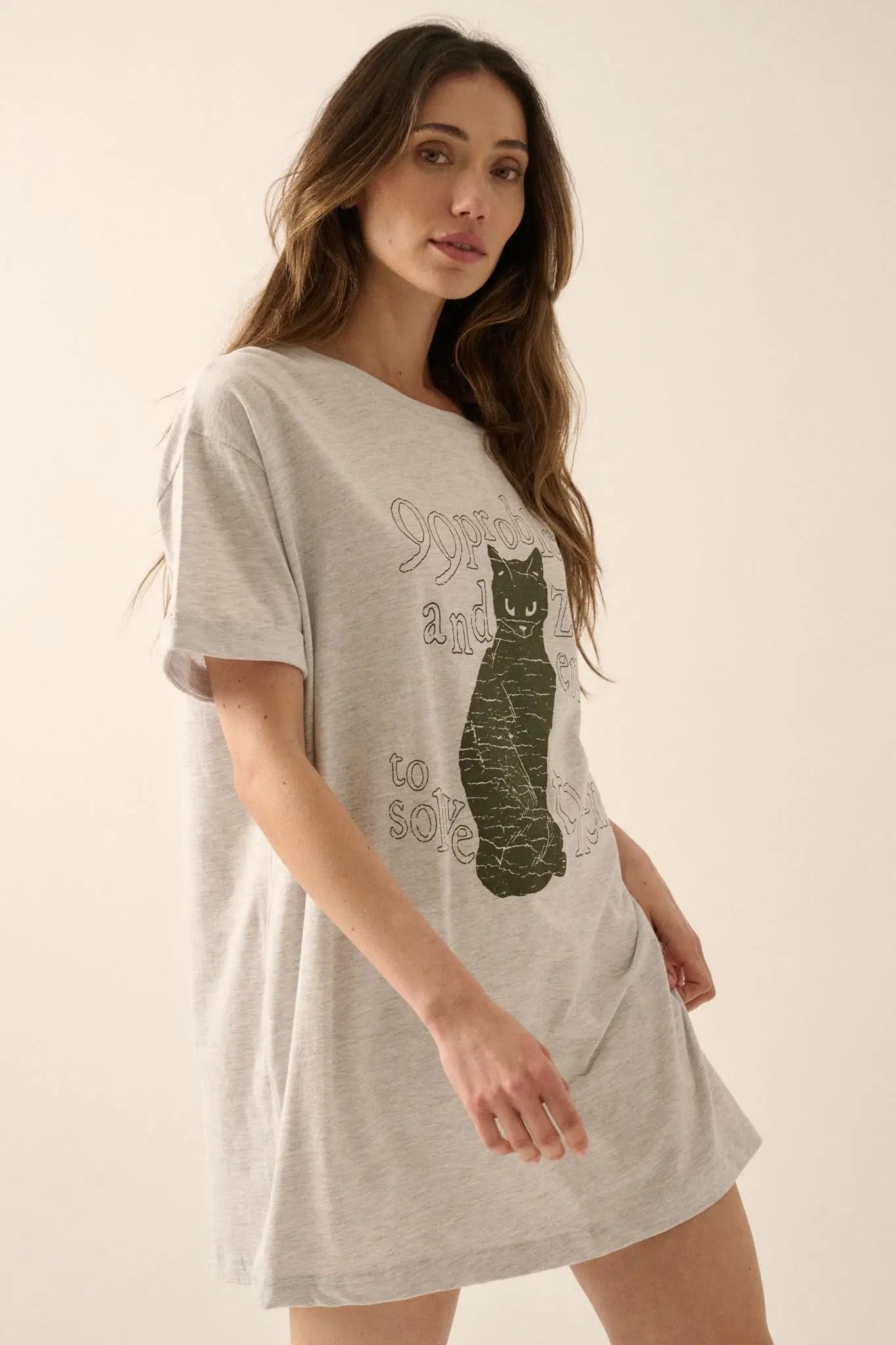 99 Problems Vintage-Print Oversize Cat Graphic Tee