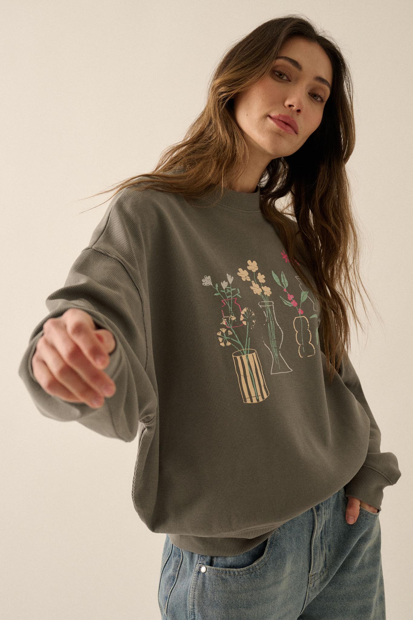 Floral Vases Vintage-Print Thermal Graphic Top