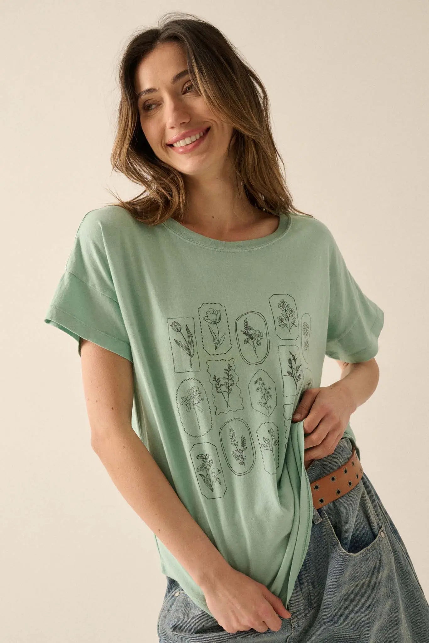 Pressed Flowers Vintage-Wash Graphic Tee