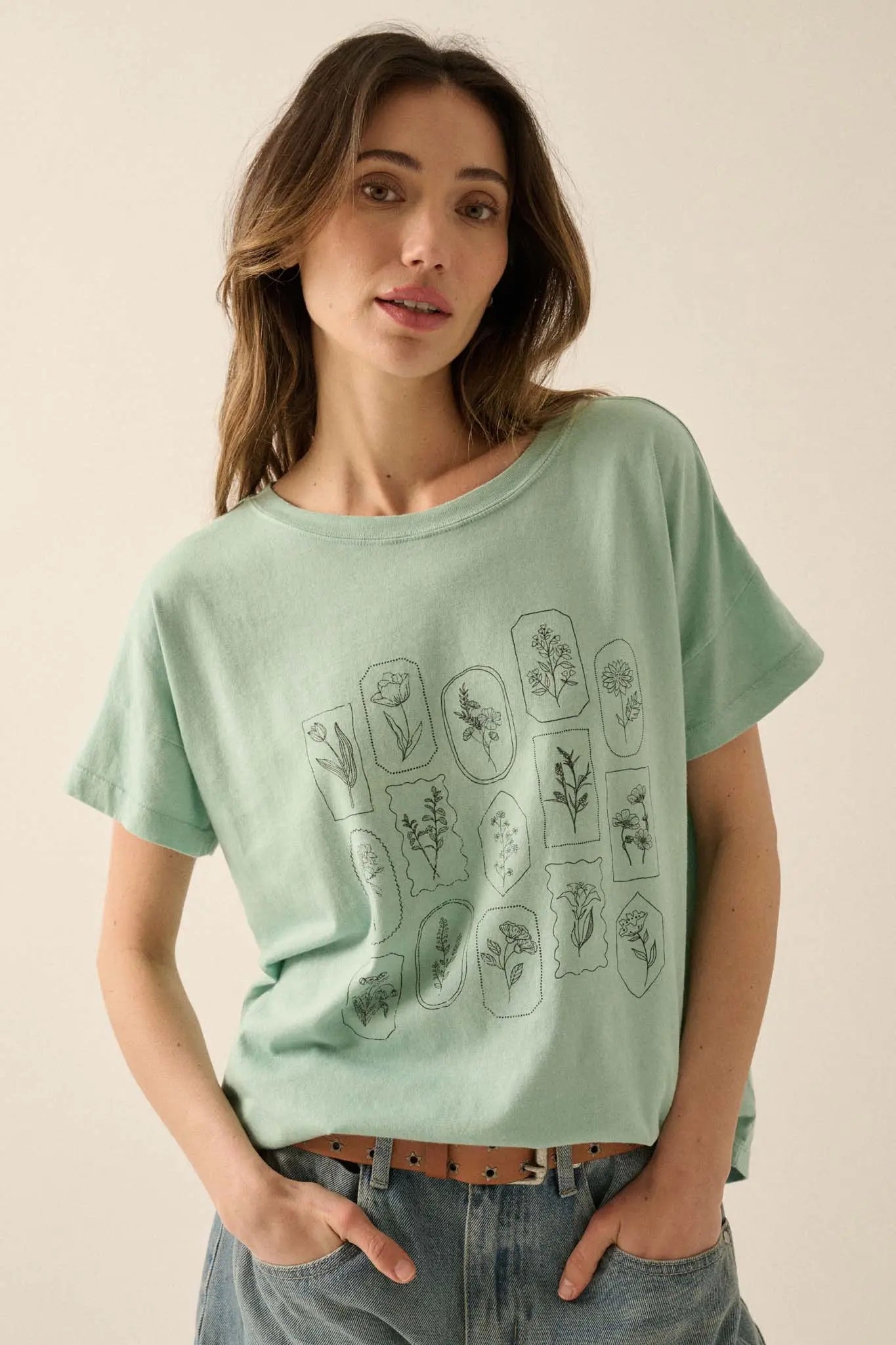 Pressed Flowers Vintage-Wash Graphic Tee