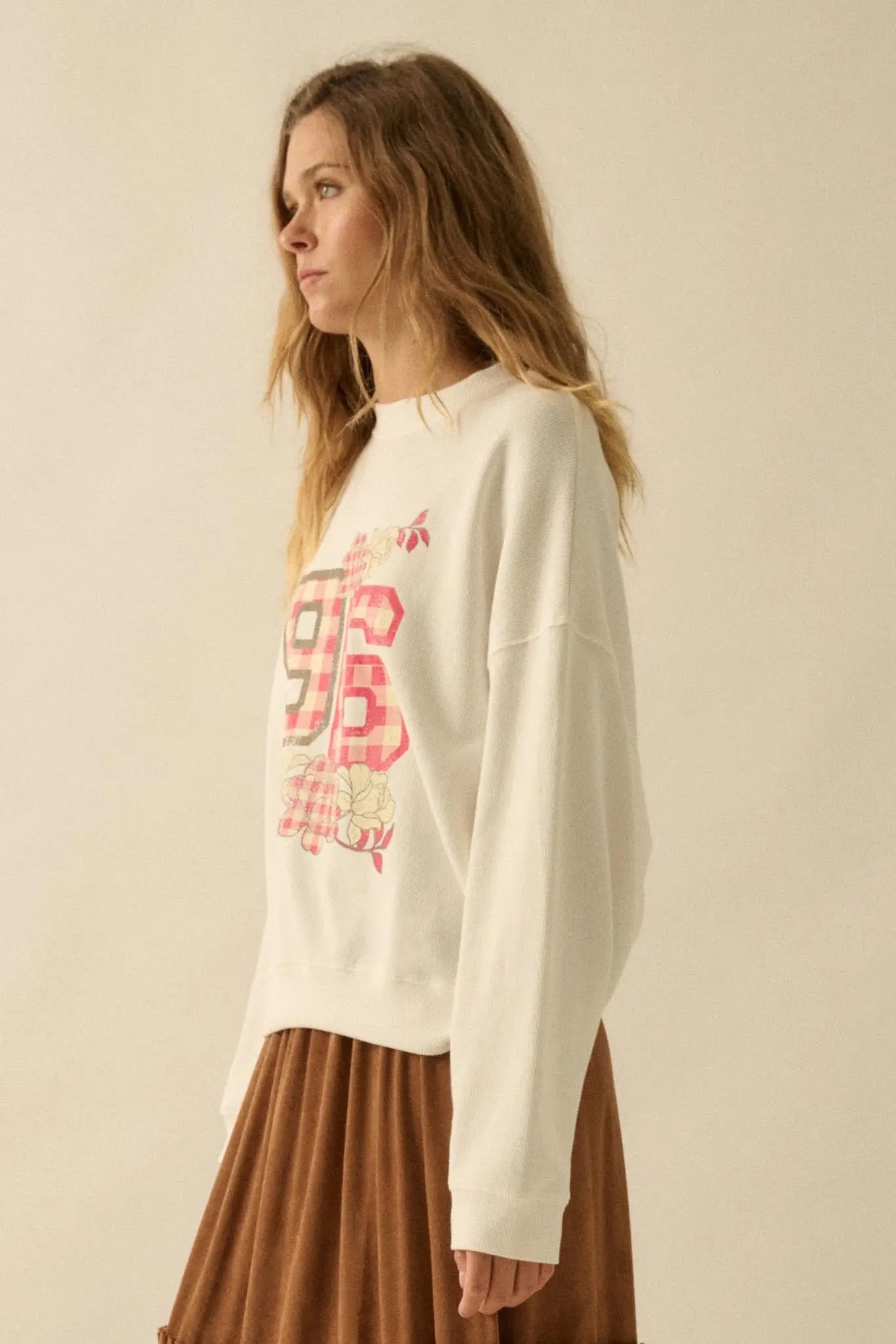 96 Vintage-Print Oversize Thermal Graphic Top