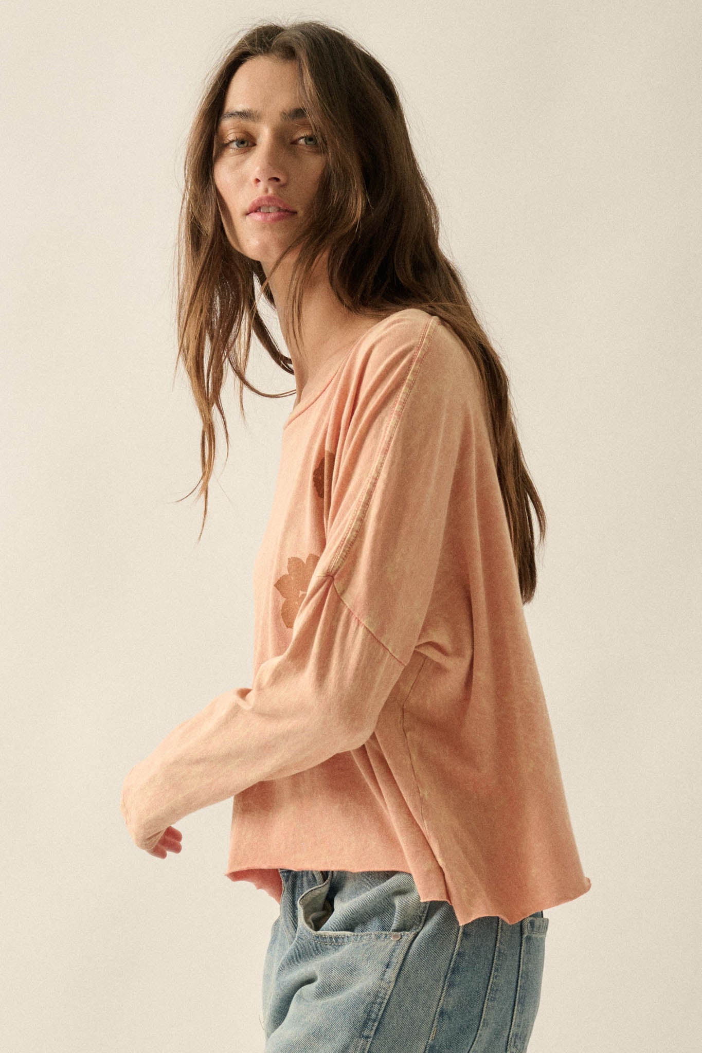 Faded Rose Long-Sleeve Cropped Graphic Tee