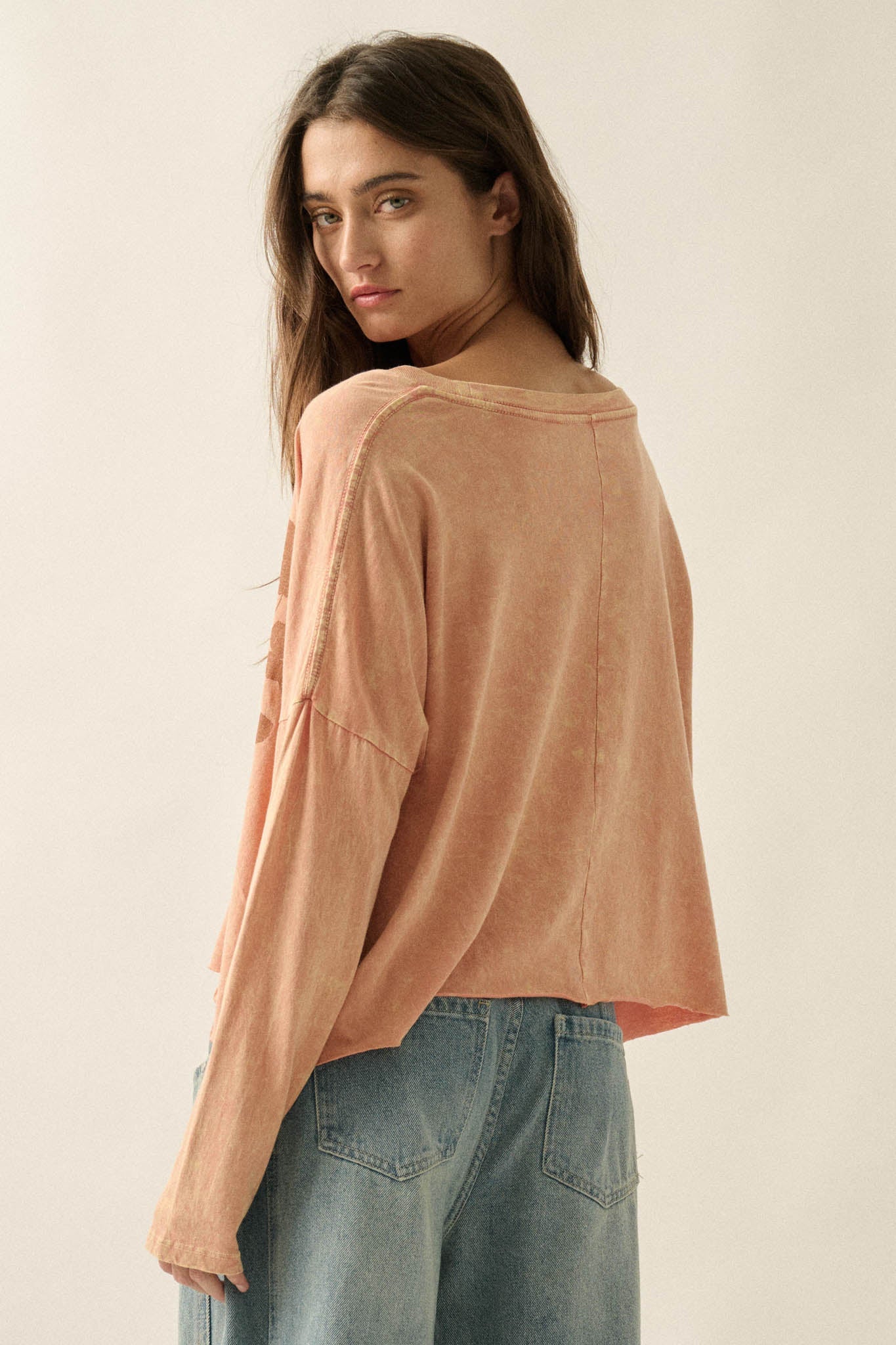 Faded Rose Long-Sleeve Cropped Graphic Tee