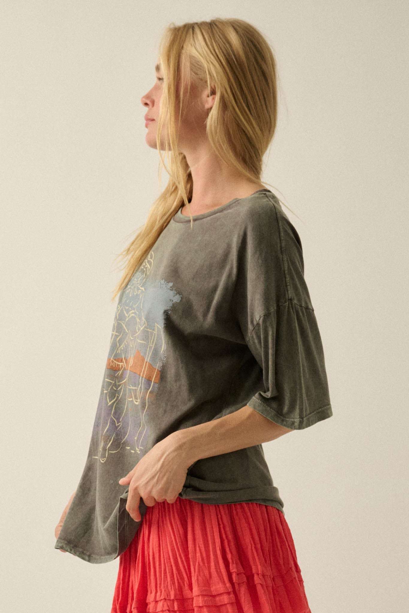 Cowgirl Pinup Vintage-Wash Oversize Graphic Tee
