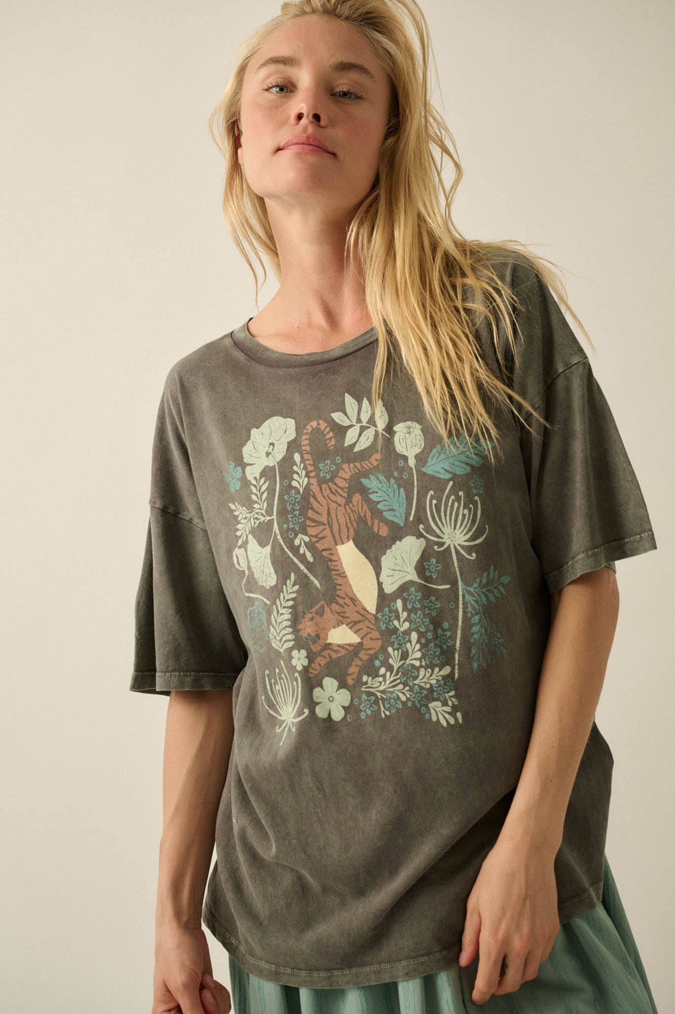 Jungle Tiger Vintage-Wash Oversize Graphic Tee