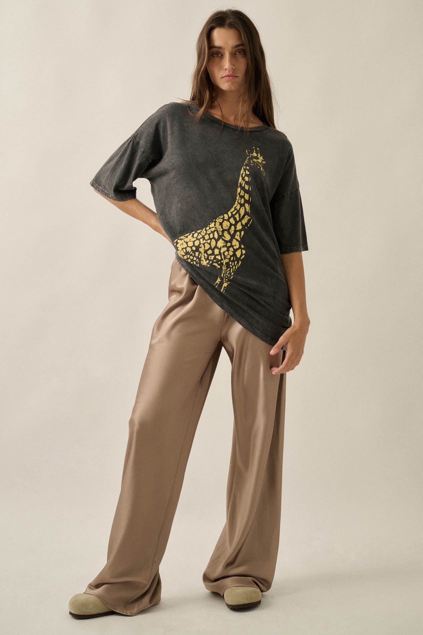 Golden Giraffe Vintage-Wash Oversize Graphic Tee