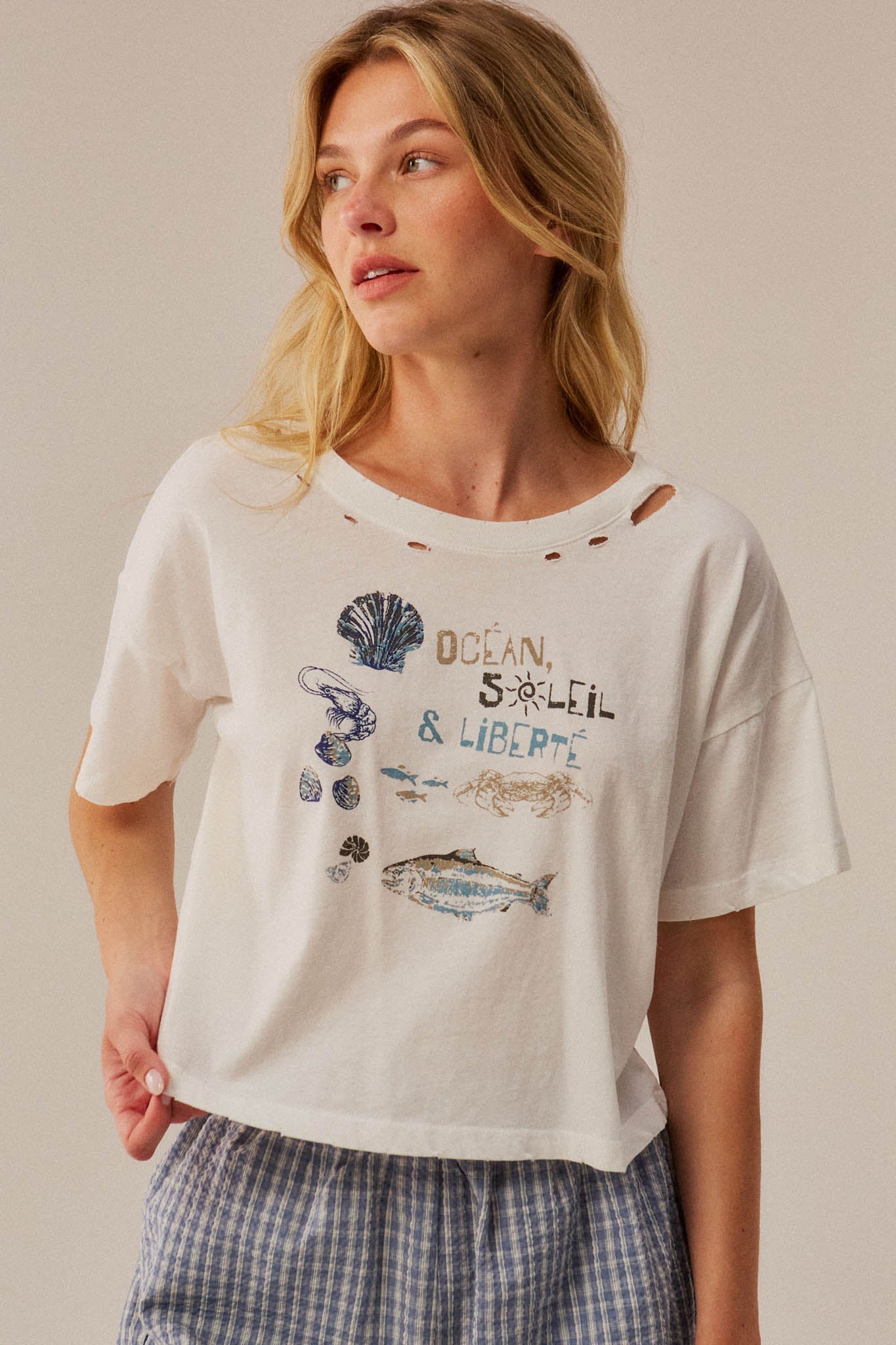 Océan Soleil Liberté Distressed Cropped Graphic Tee