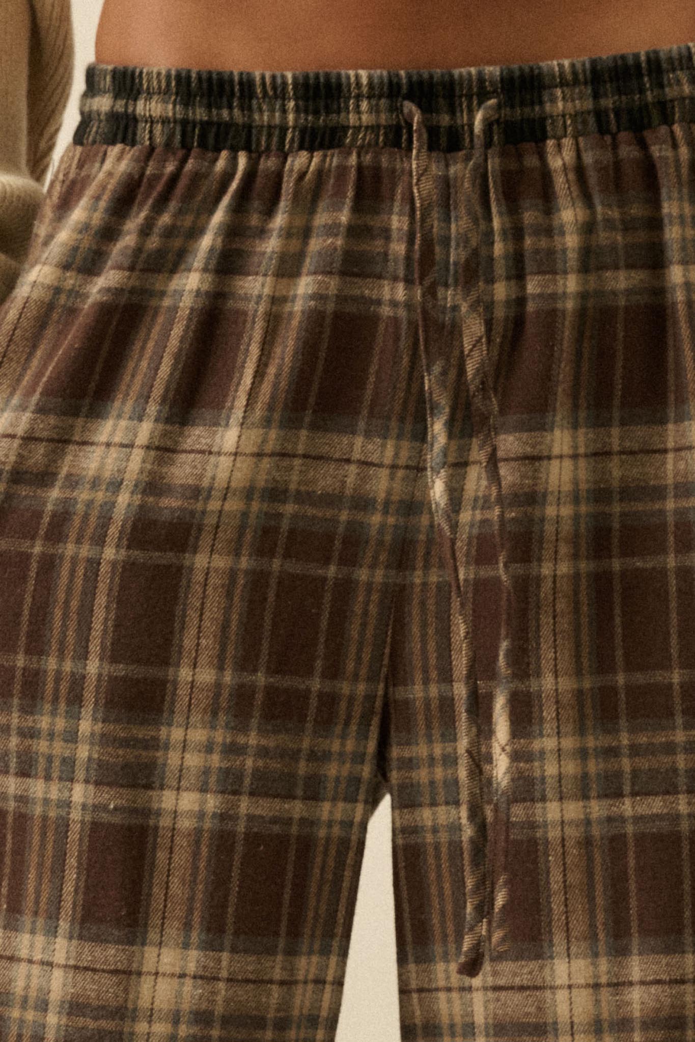 Plaid Influence Wide-Leg Drawstring Flannel Pants