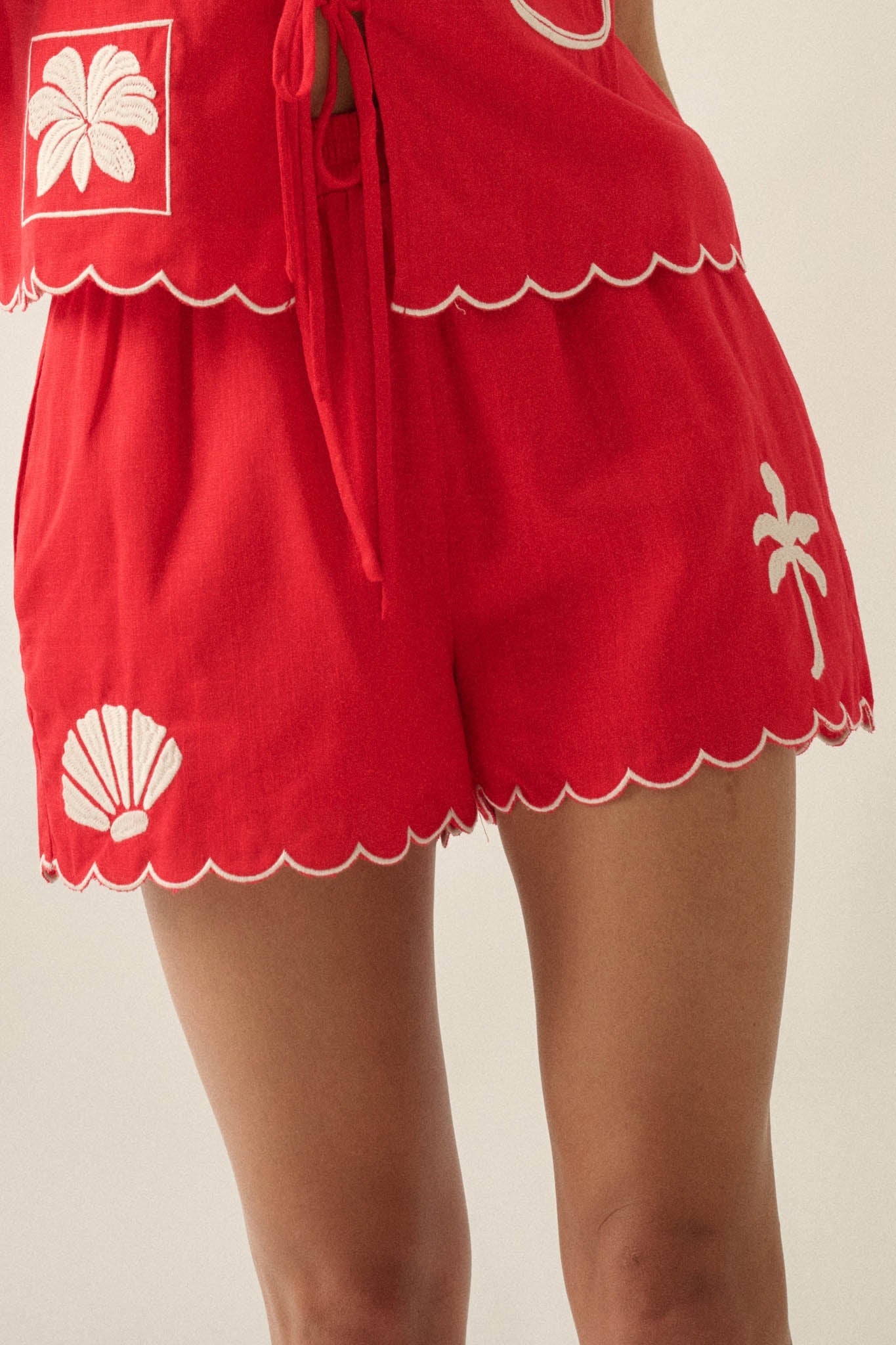 Sandy Beach Tropical-Embroidered Pocket Shorts
