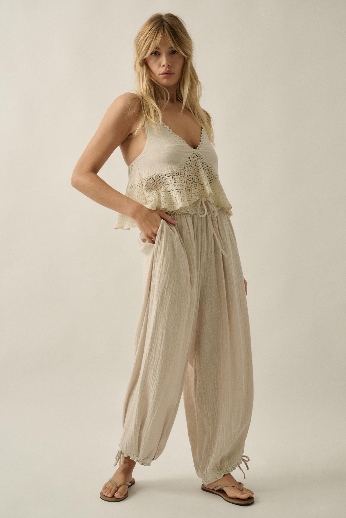 Break Free Cotton Gauze Drawstring Balloon Pants