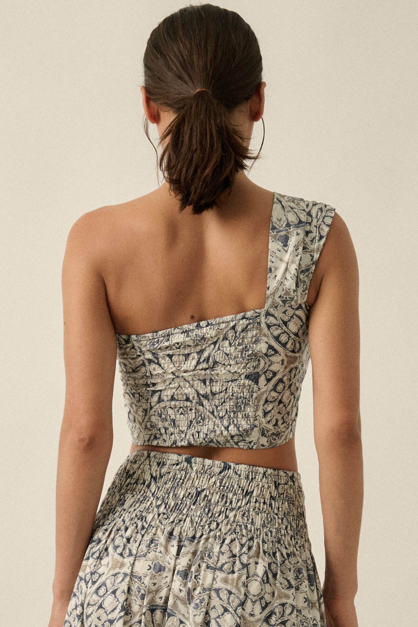 Get Lost Abstract-Print One-Shoulder Bandeau Top
