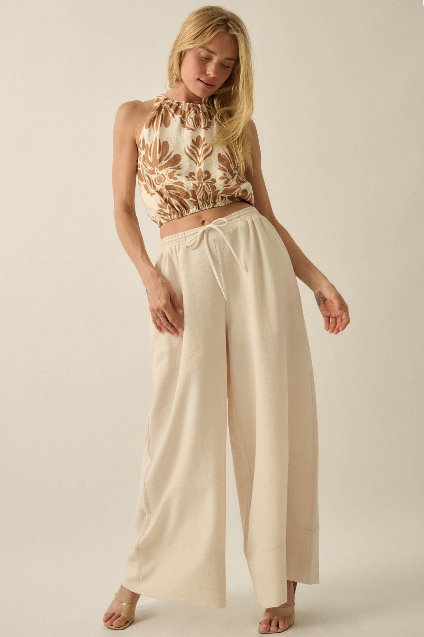 Splendid Harmony Ornate-Print Cropped Sleeveless Top