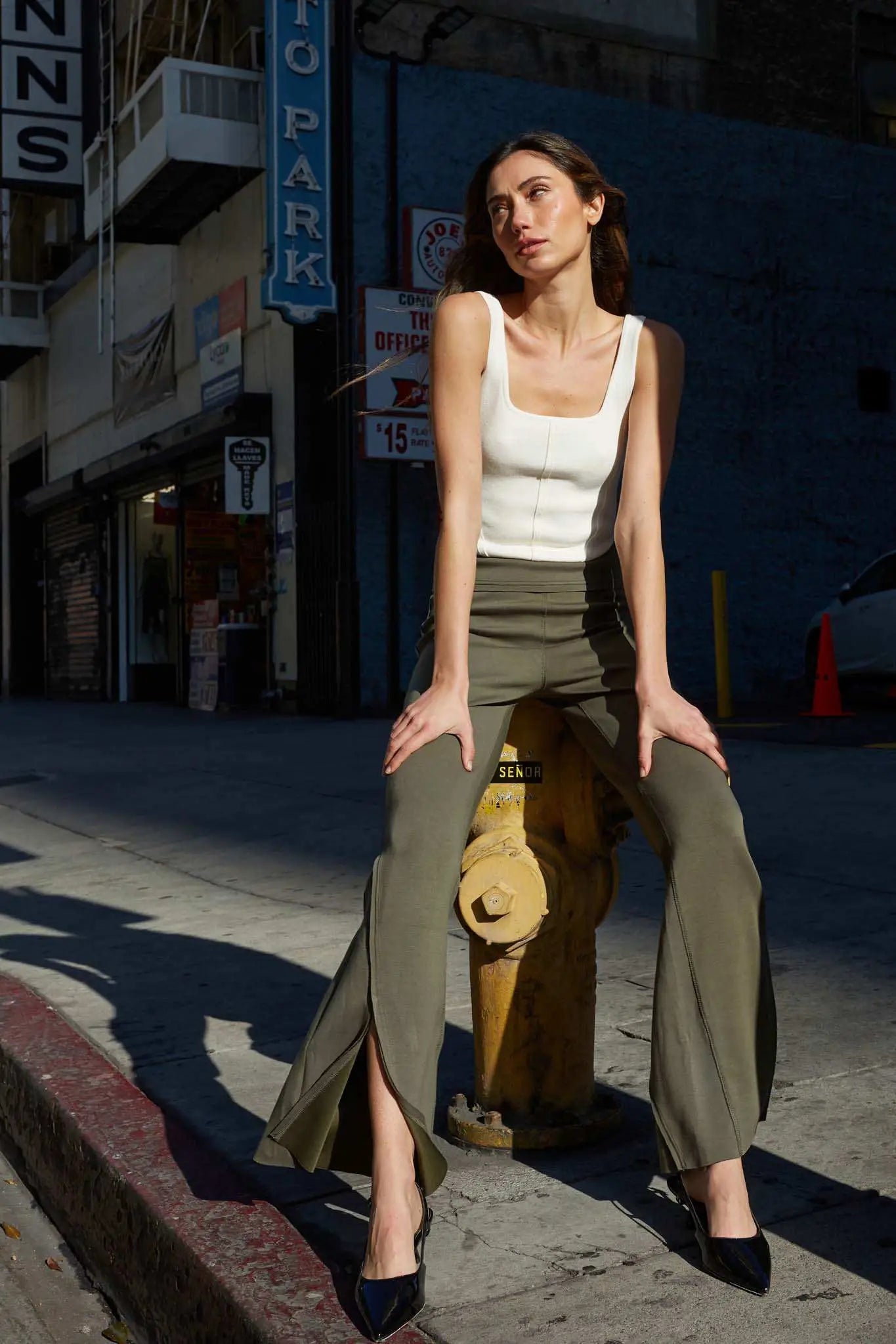 Shaper Fit Square Neck Rib-Knit Corset Tank Top