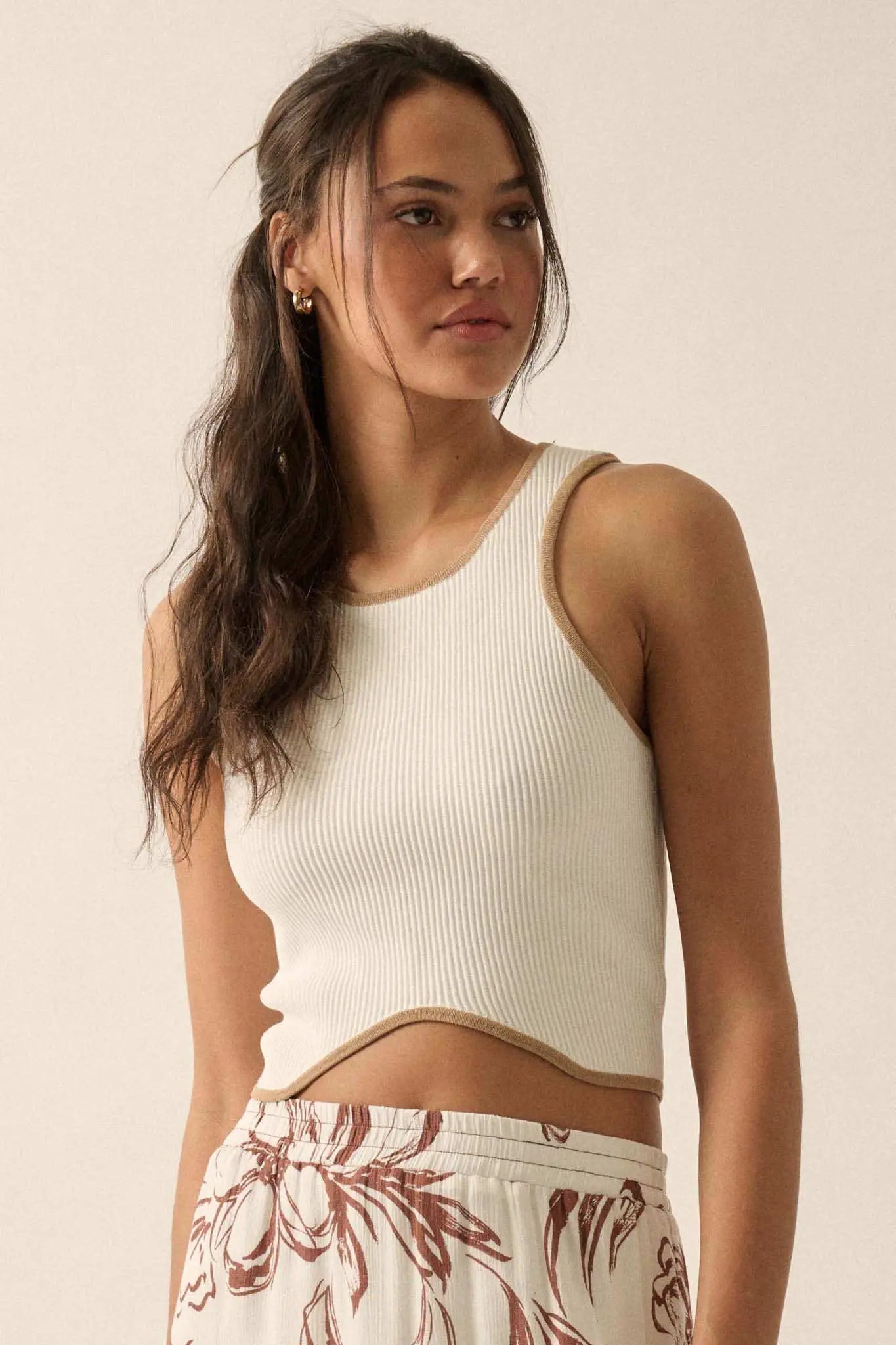 Shaper Fit Cropped Rib-Knit Curved Hem Tank Top