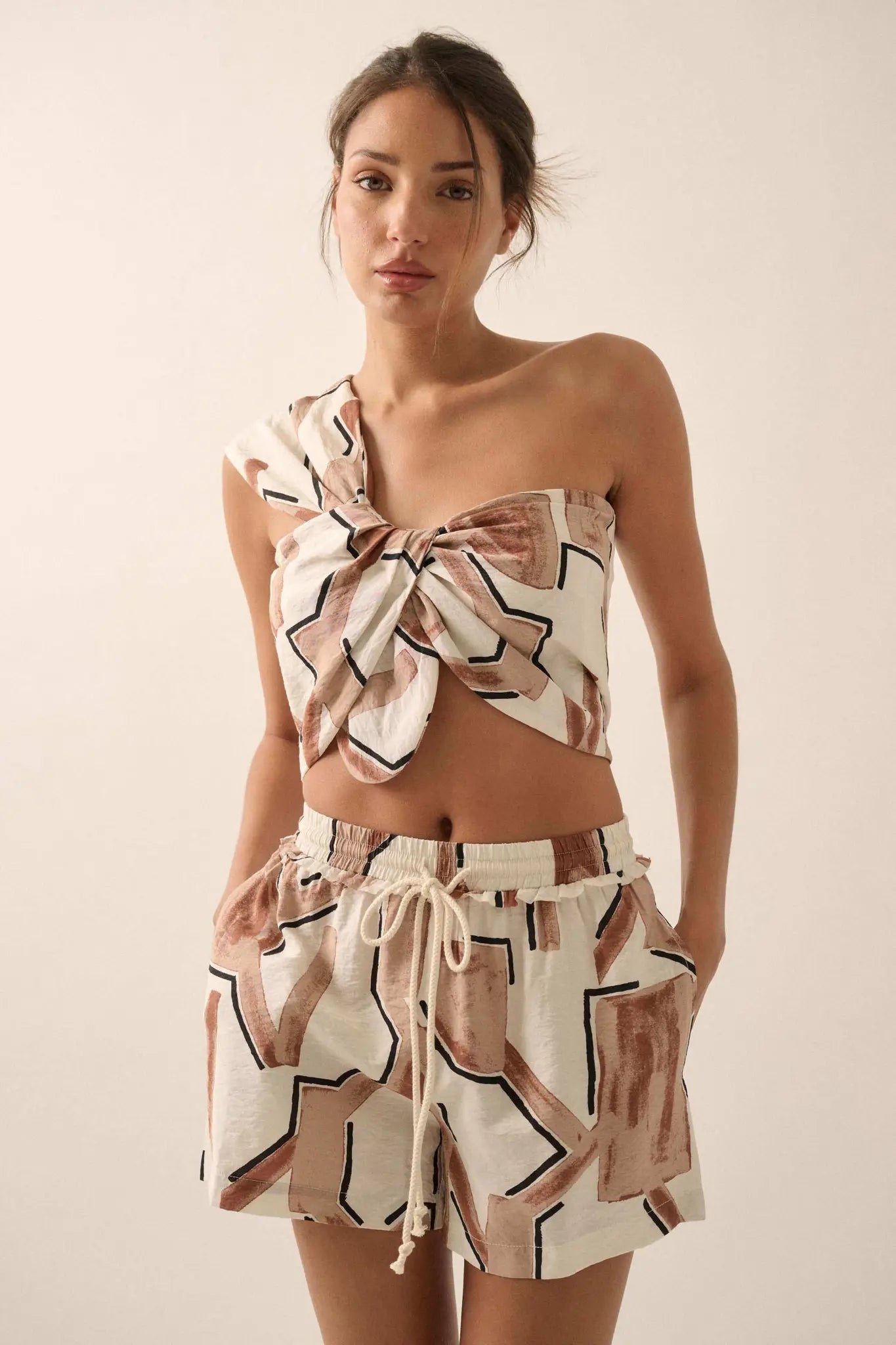 Faraway Places Abstract-Print Drawstring Shorts