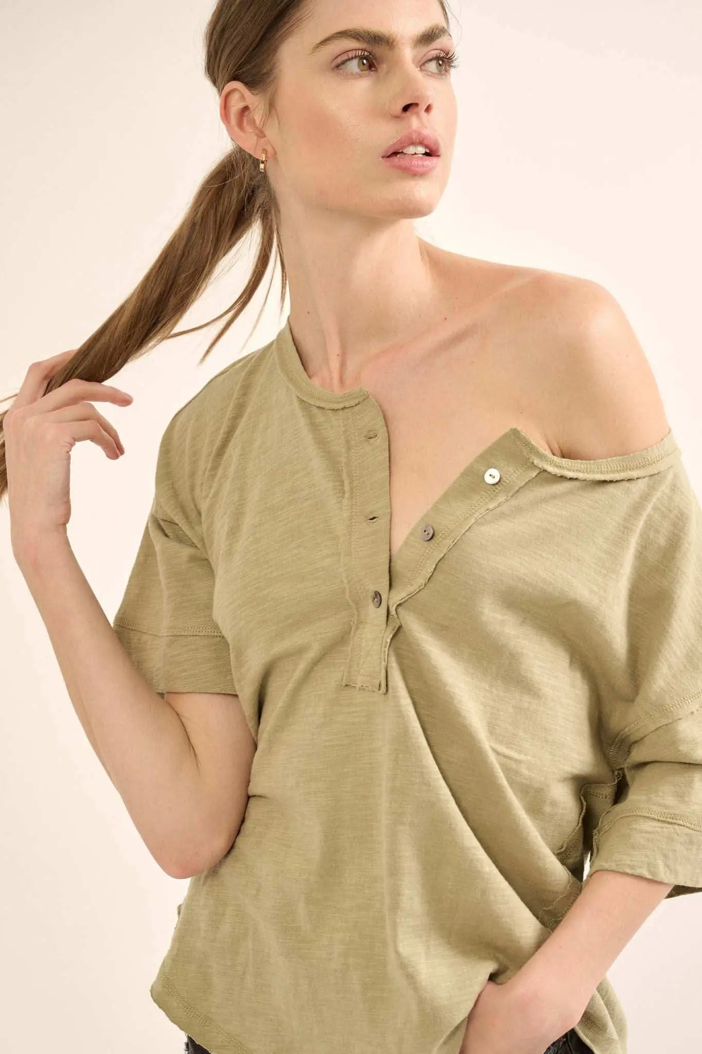 Easy Fit Vintage-Wash Exposed-Seam Henley Tee