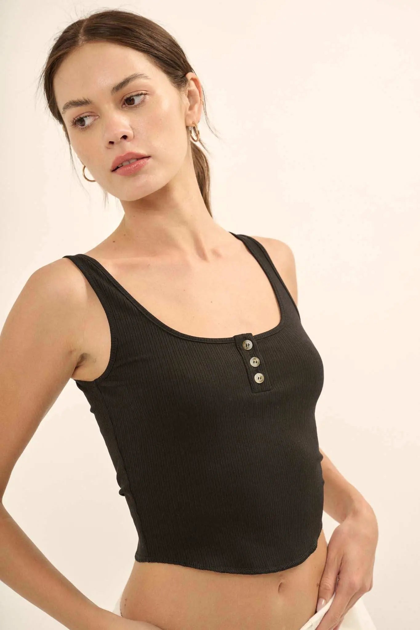 Promise the Label Rib-Knit Cropped Henley Tank Top