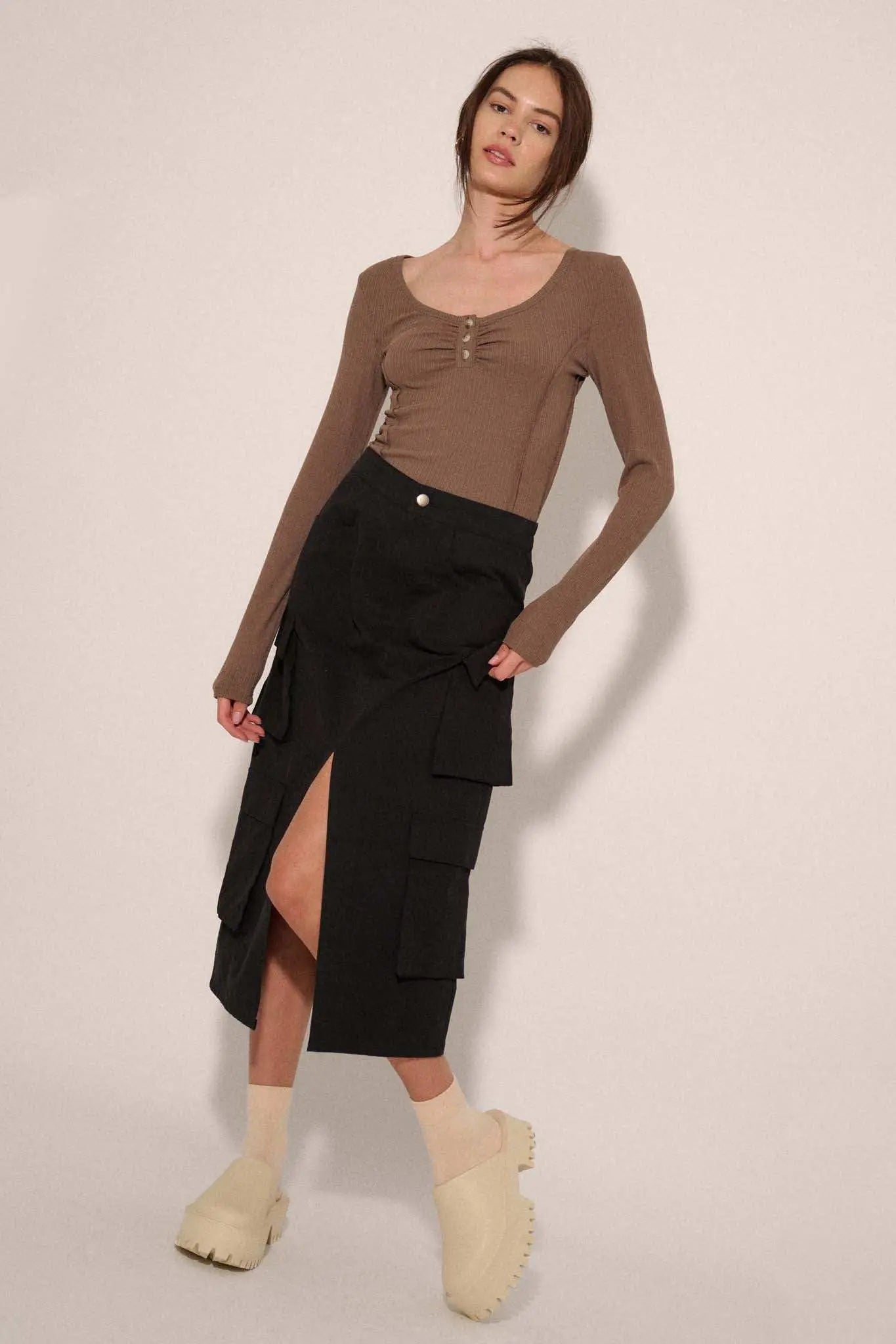 Promise the Label Rib-Knit Scoop Neck Henley Top