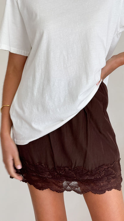 Davonne Lace Mini Skirt - Chocolate