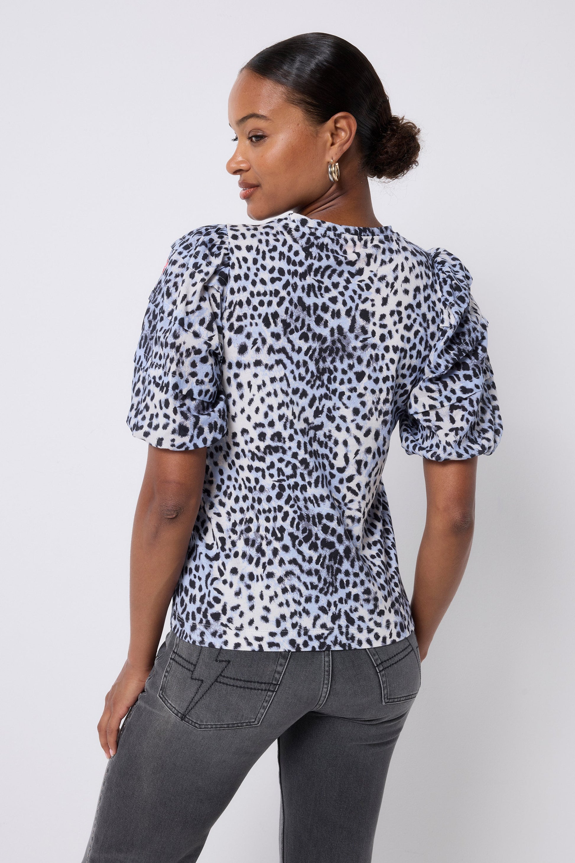 White with Blue and Grey Cheetah Pintuck Sleeve T-Shirt