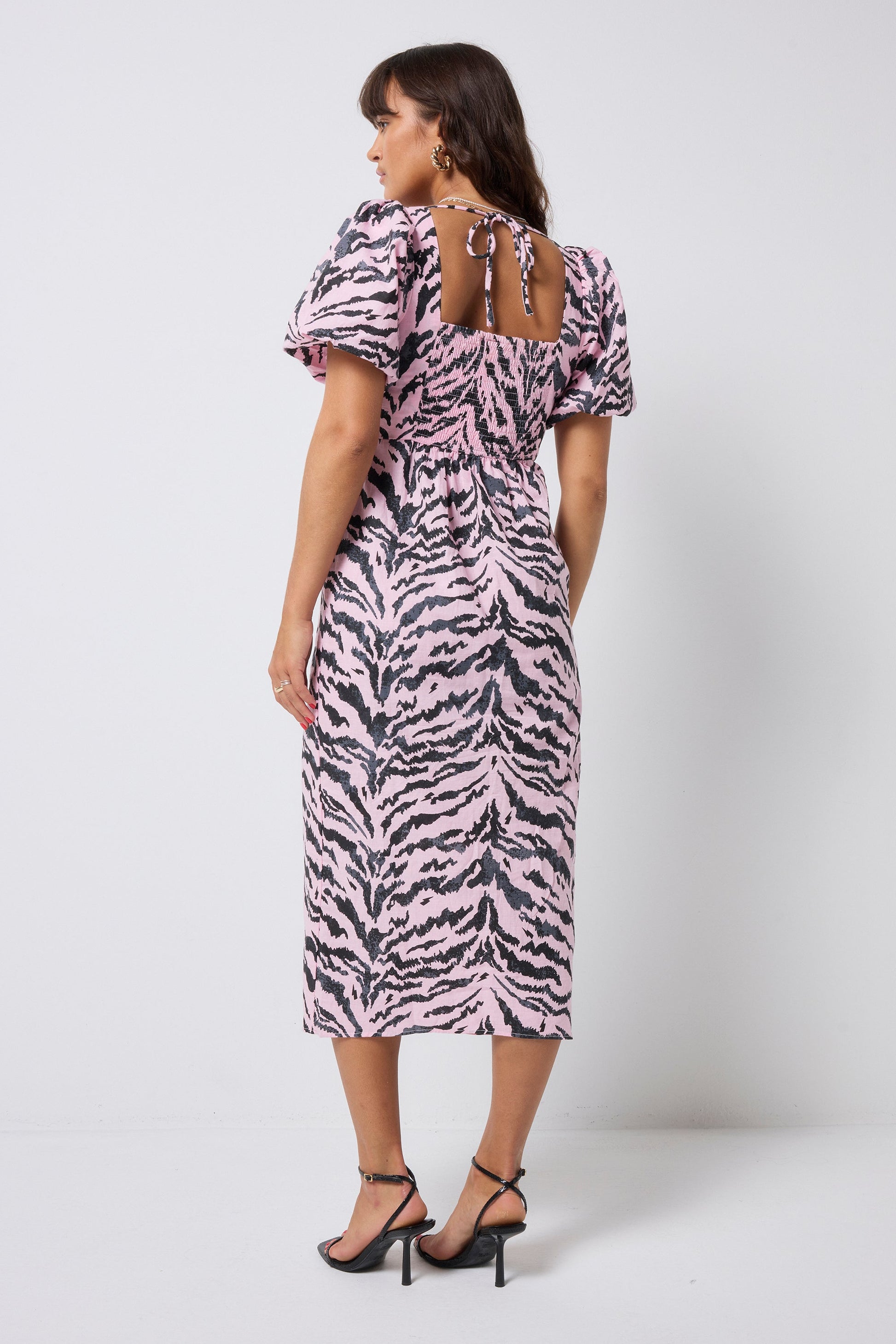 Pale Pink with Grey Texture Tiger Puff Sleeve Midi Tea Dress
