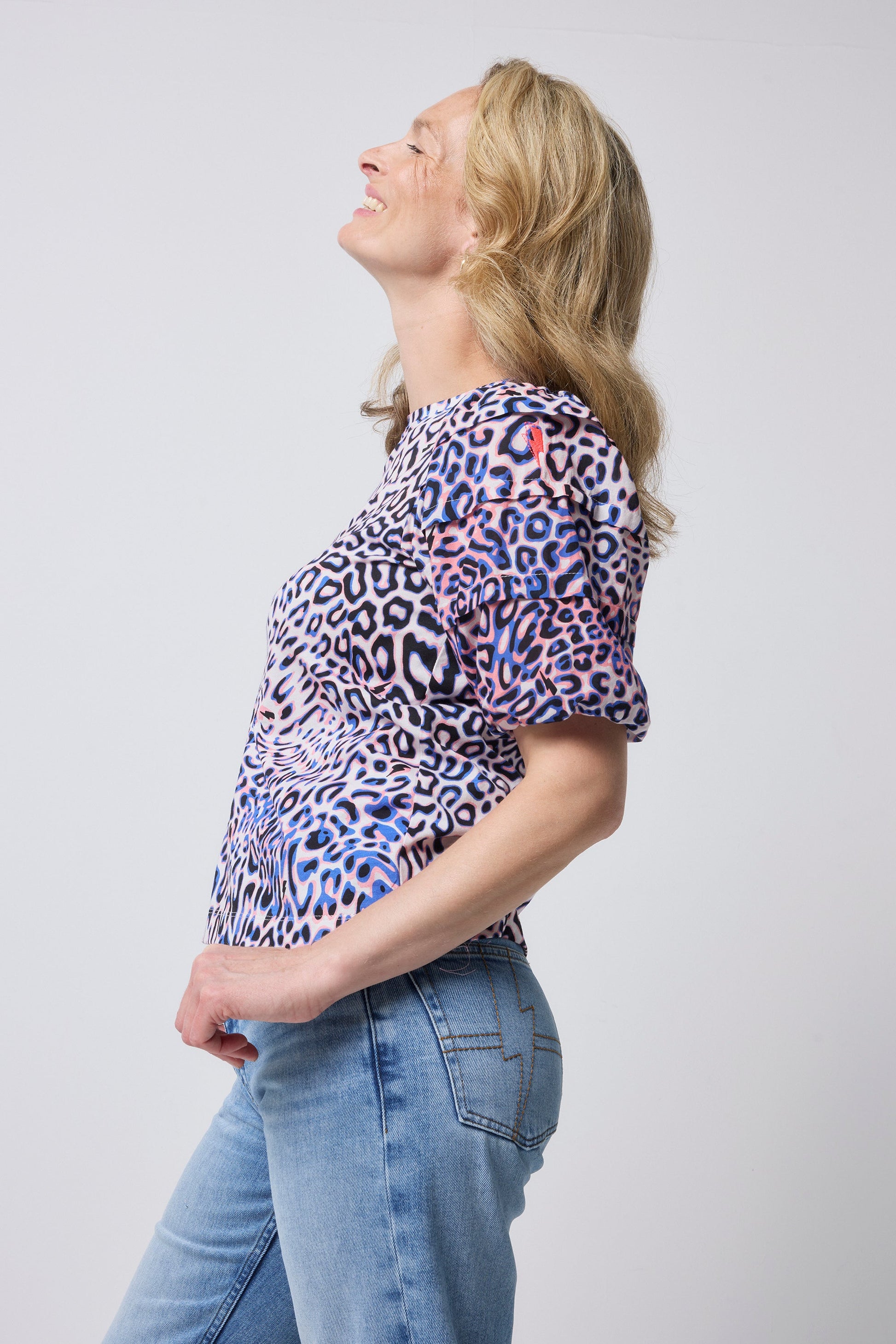 White with Blue and Pink Leopard Ray Pintuck Sleeve T-Shirt