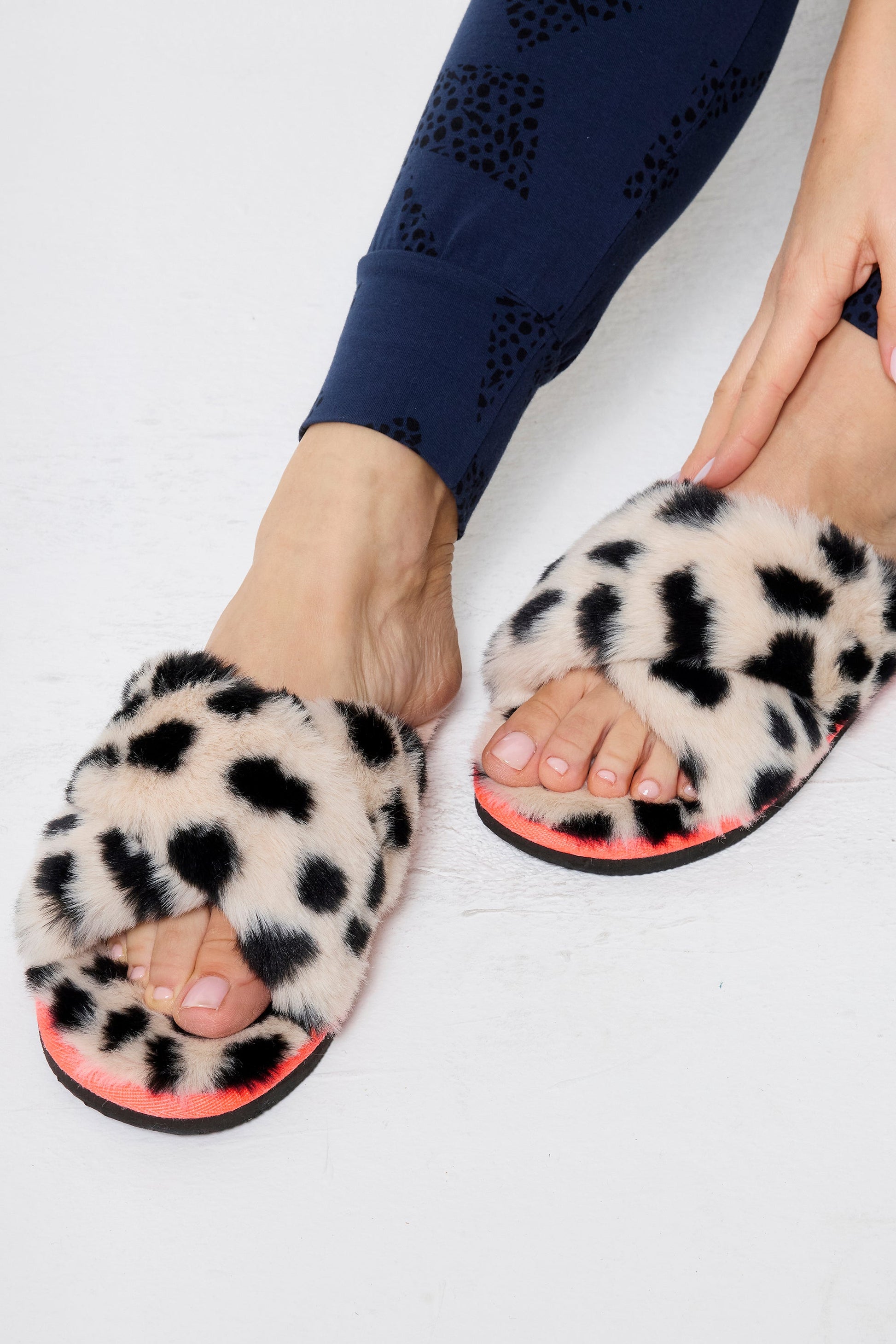 Cream with Black Cheetah Faux Fur Cross Over Slippers