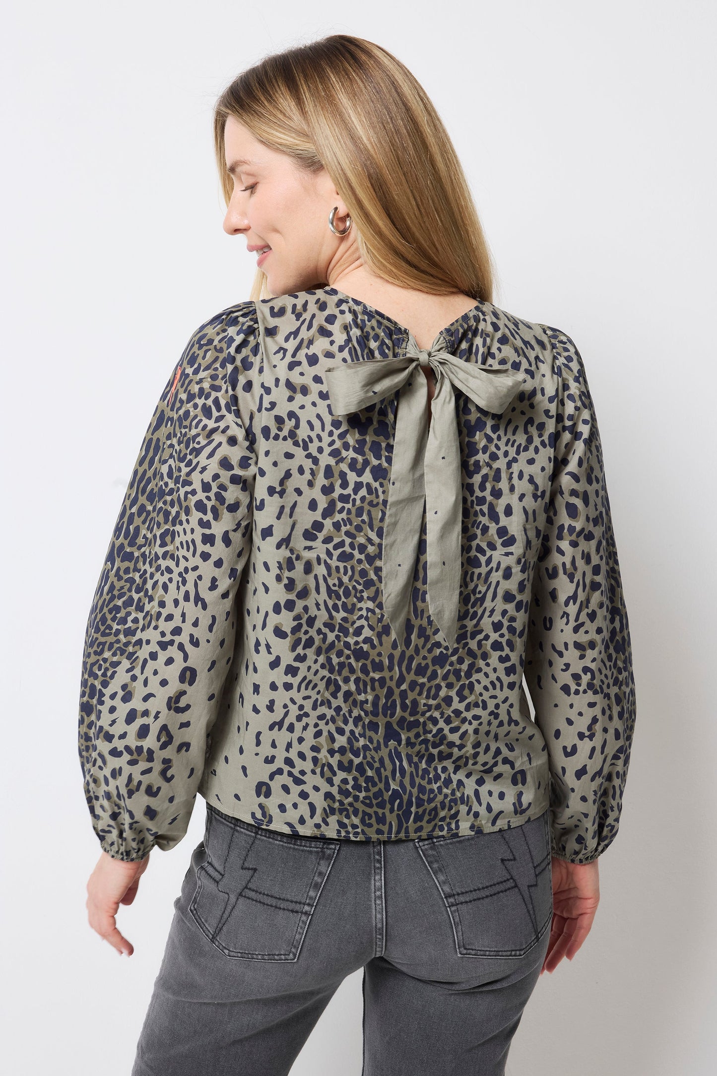 Khaki with Black Wild Leopard Blouson Sleeve Top