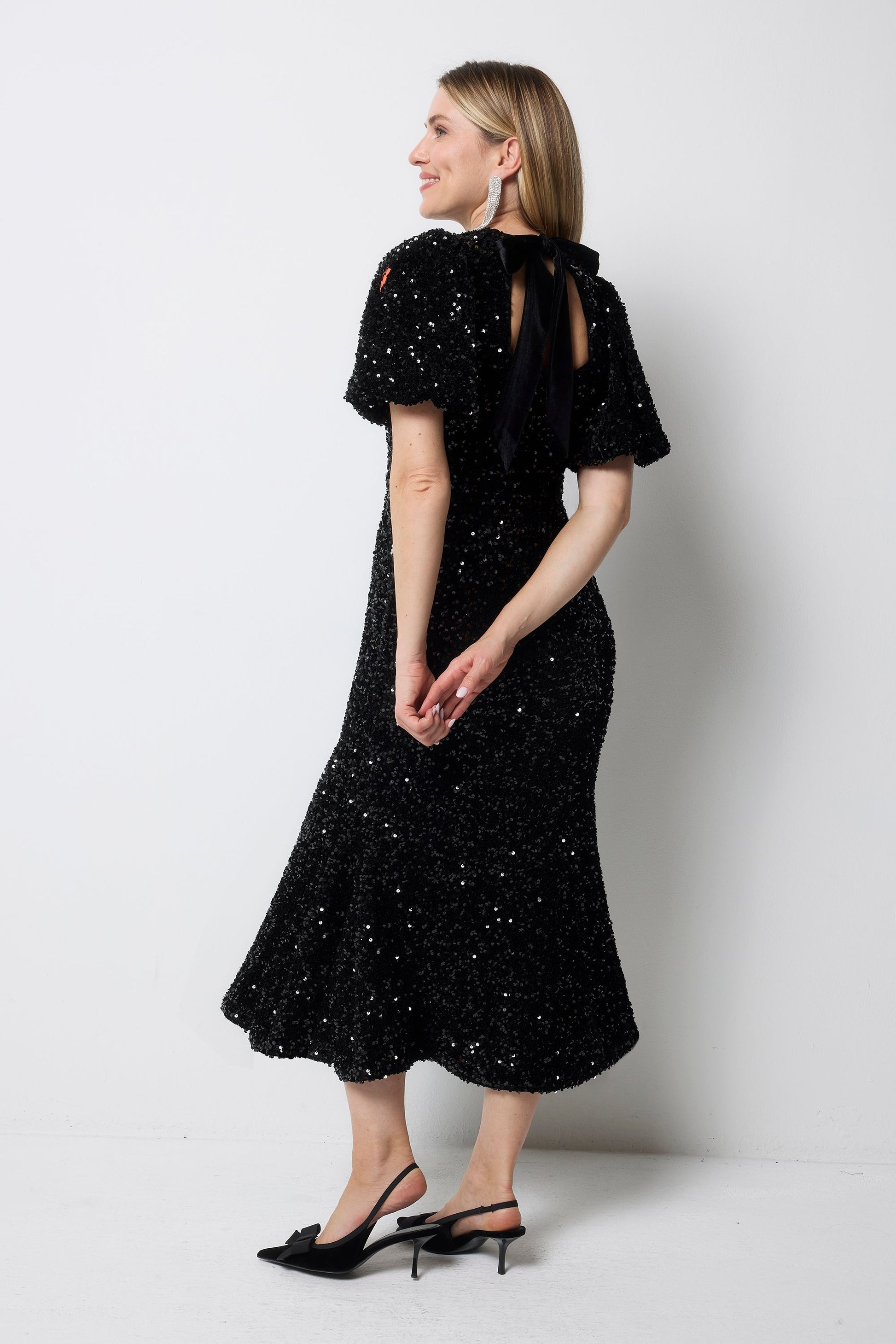 Black Sequin Tie Back Puff Sleeve Velvet Midi Dress